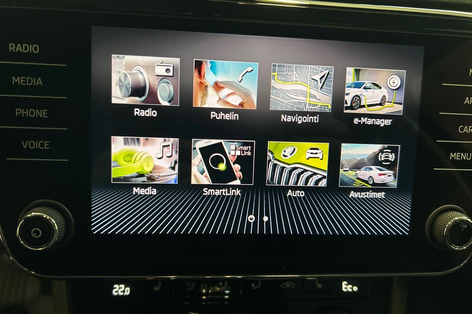 SKODA Superb 22
