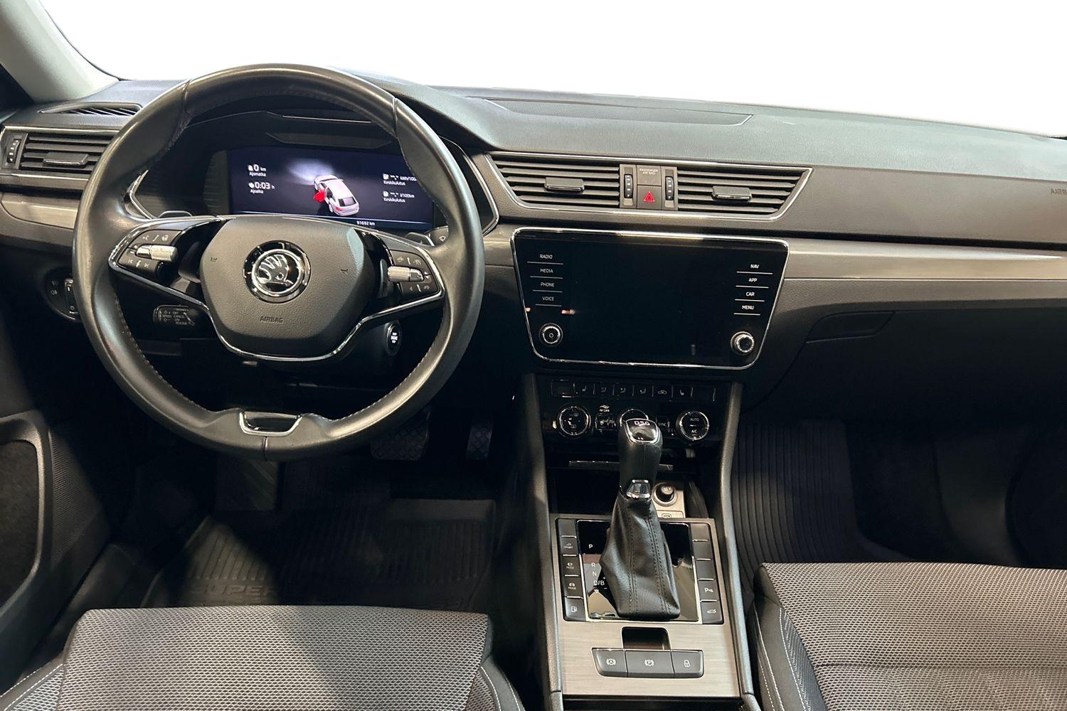 SKODA Superb 8