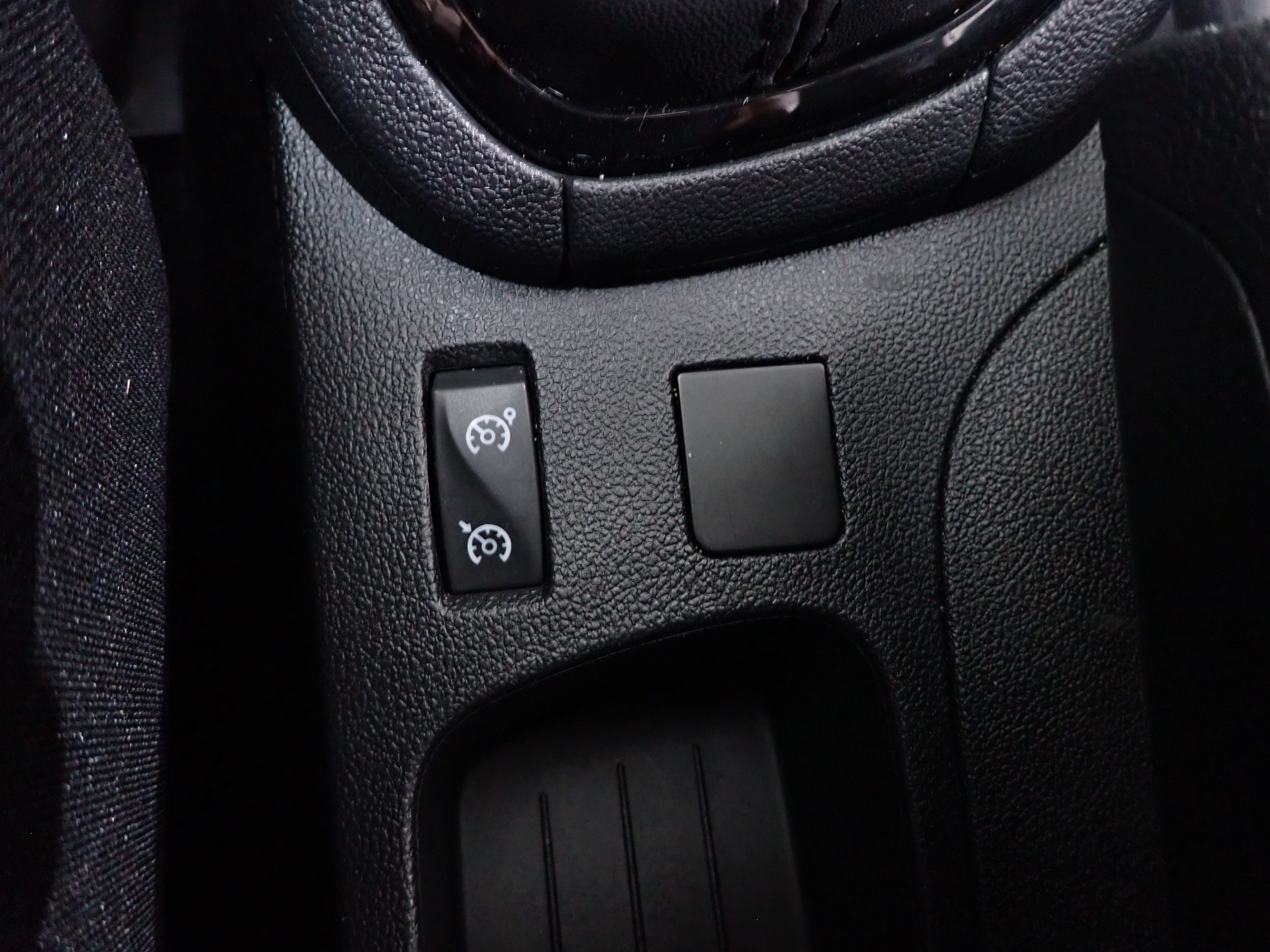 RENAULT CLIO 2019