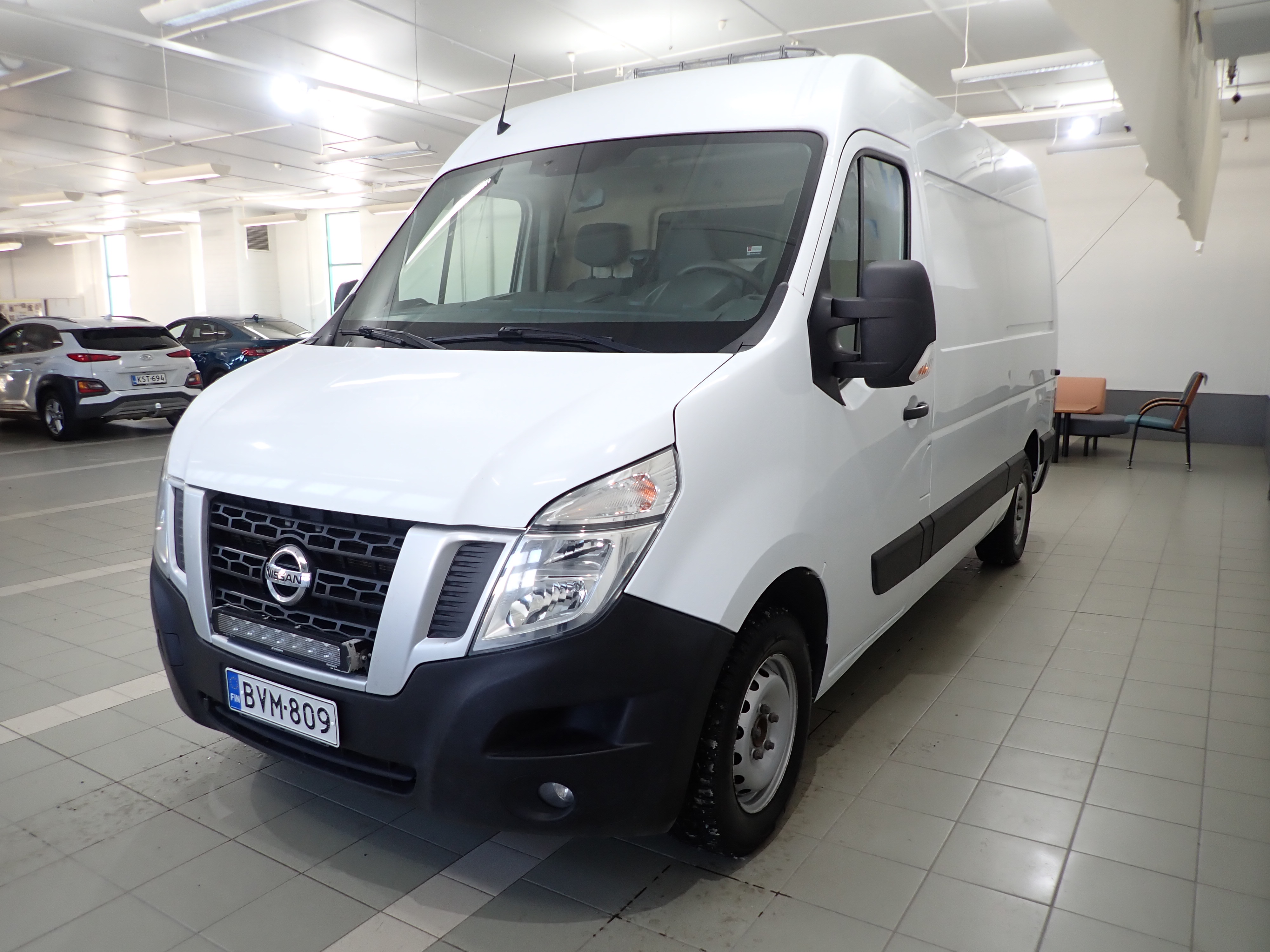 NISSAN NV400 2020