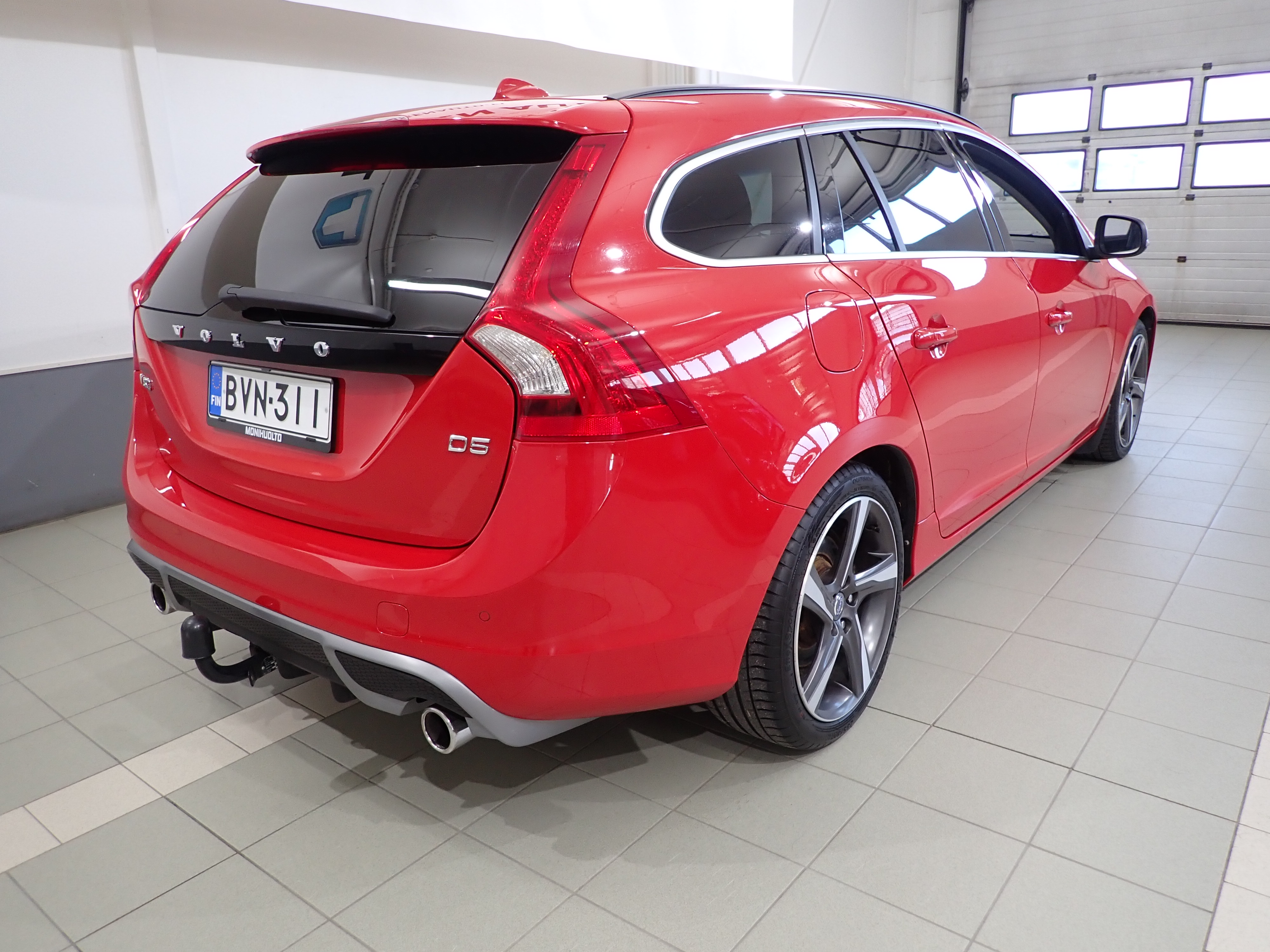 VOLVO V60 2011