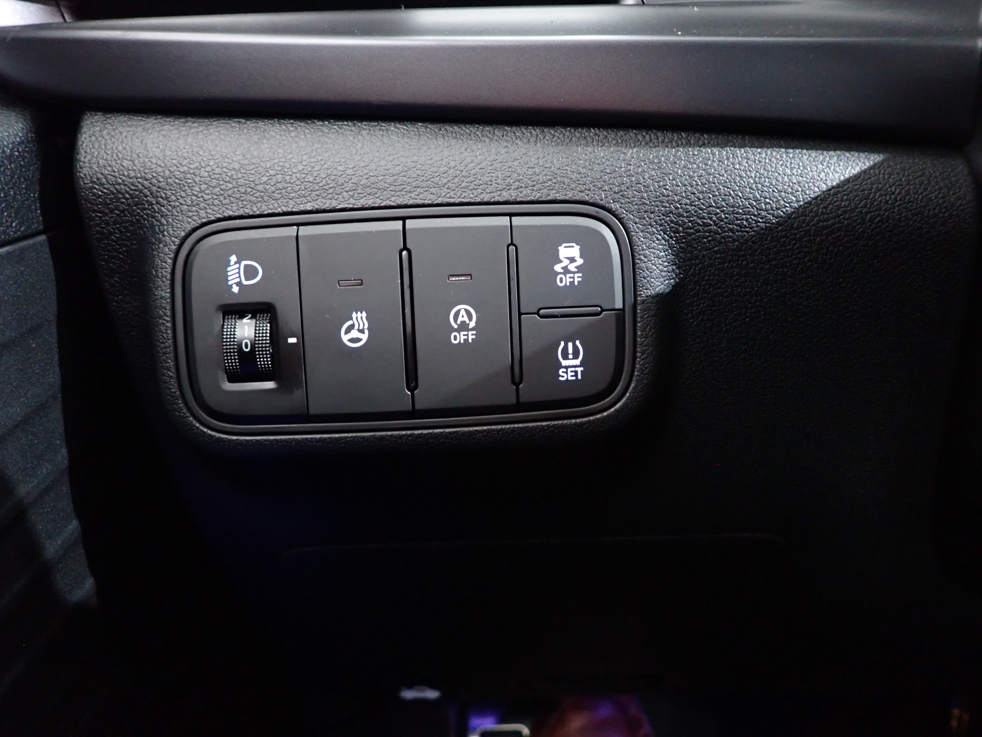 HYUNDAI BAYON Cross 2025