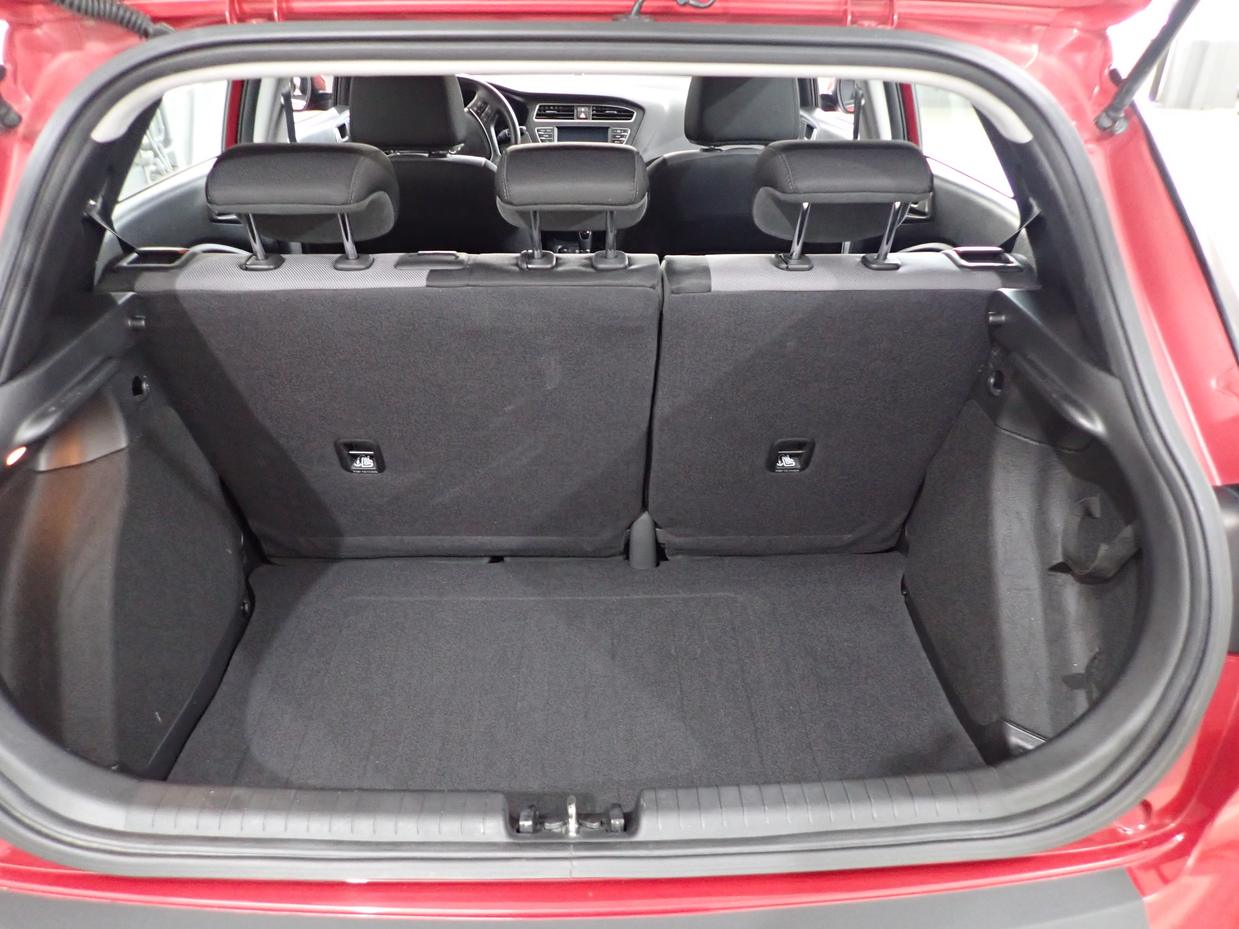 HYUNDAI i20 Hatchback 2019