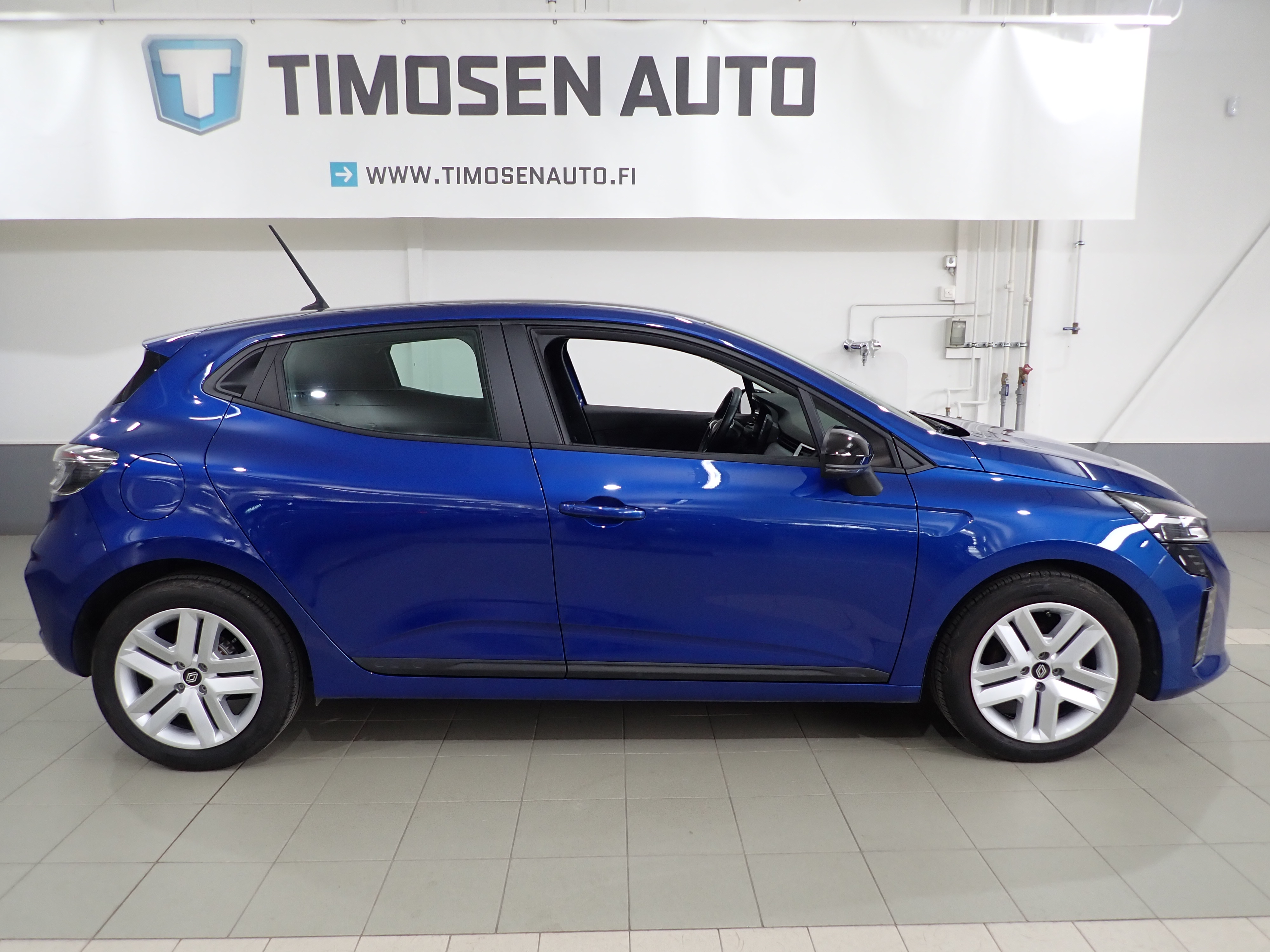 RENAULT CLIO 2024
