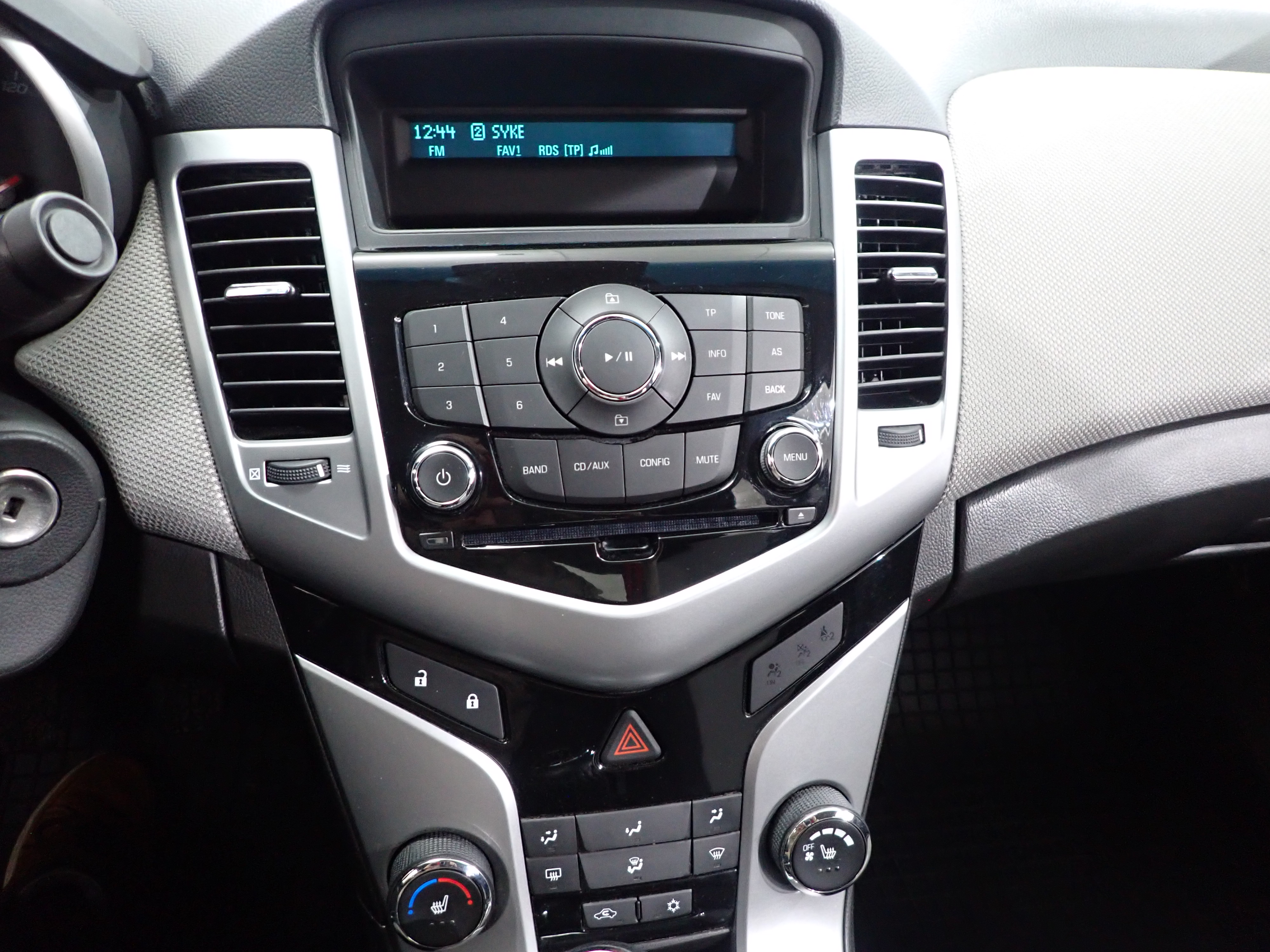 CHEVROLET Cruze 2011