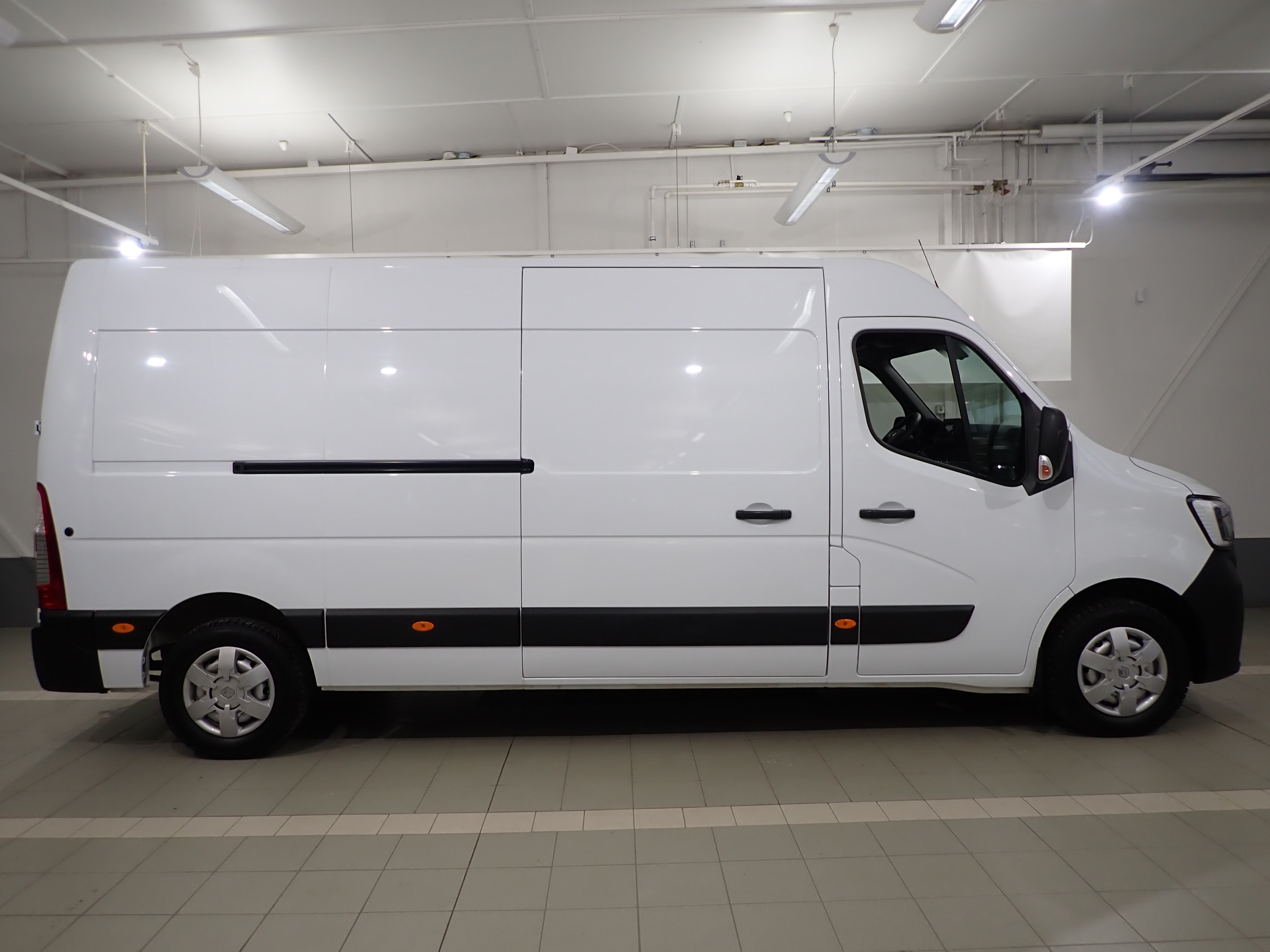 RENAULT Master 2023