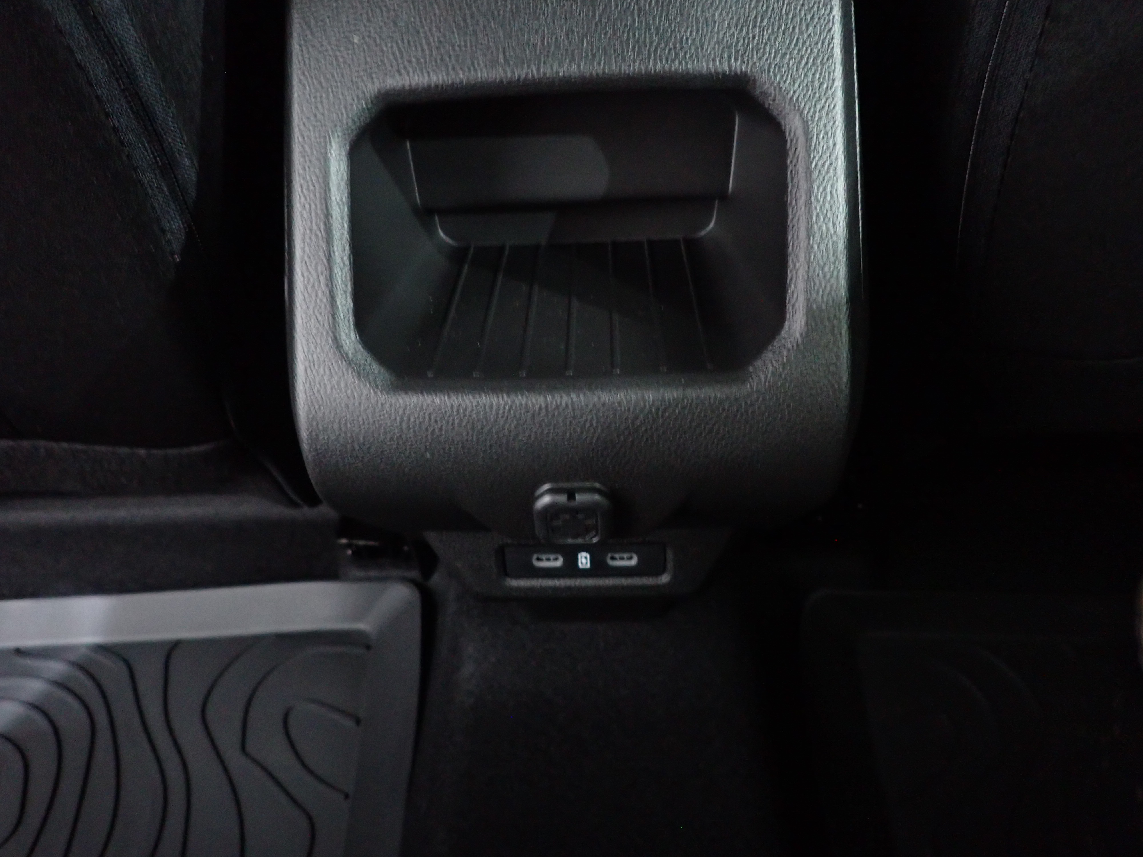 DACIA Duster 2026