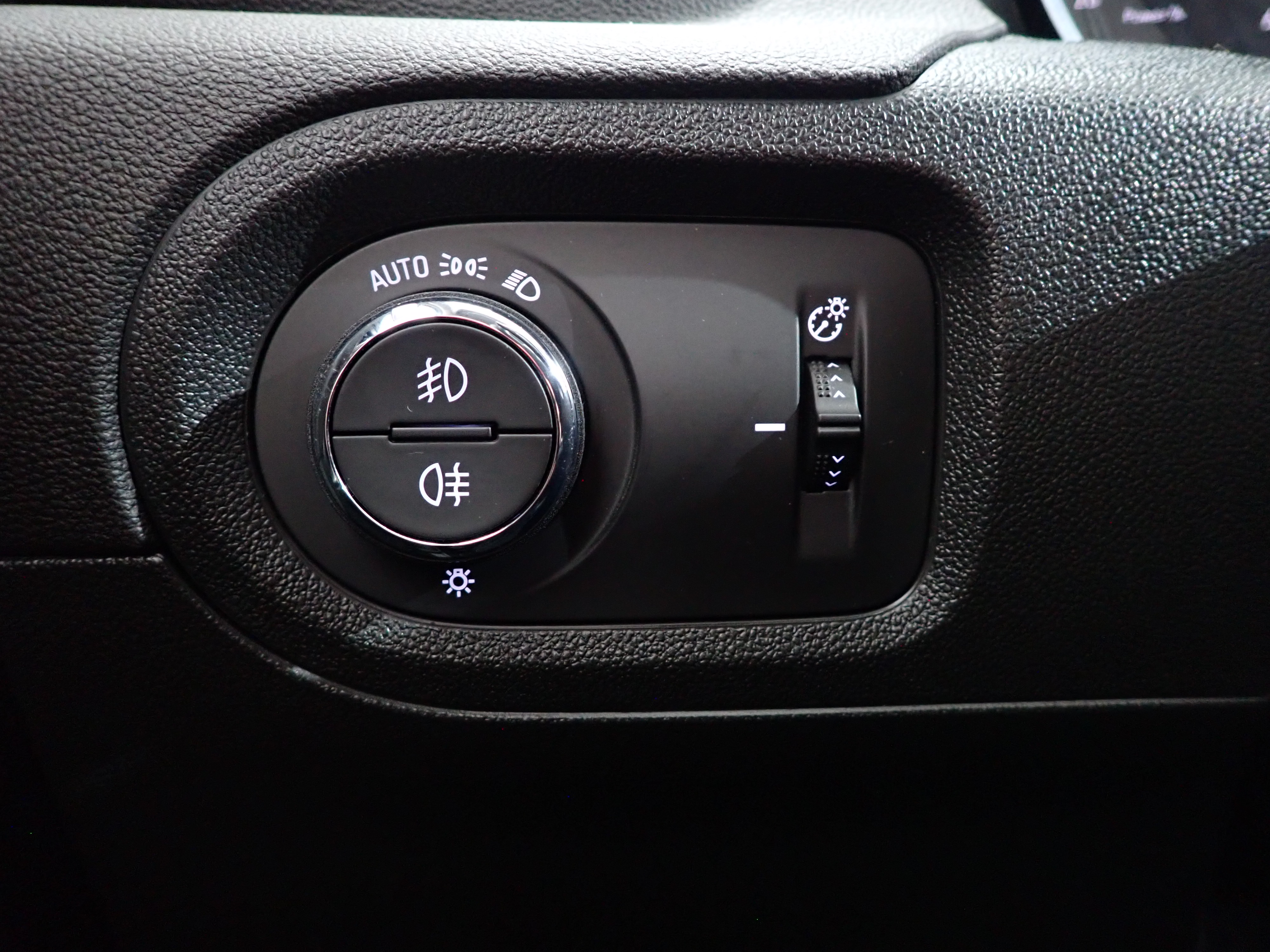 OPEL Grandland X 2020