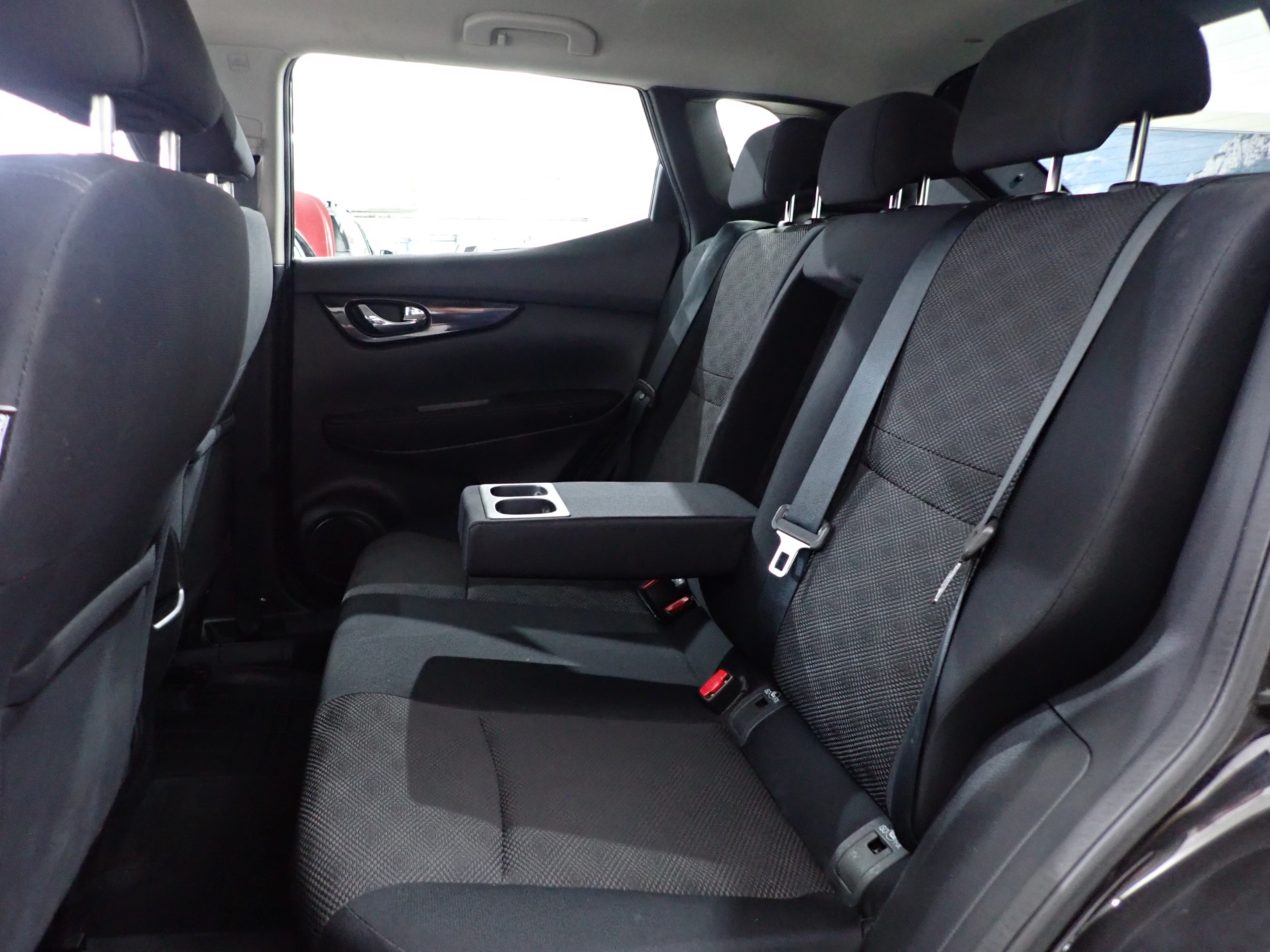 NISSAN Qashqai 2017