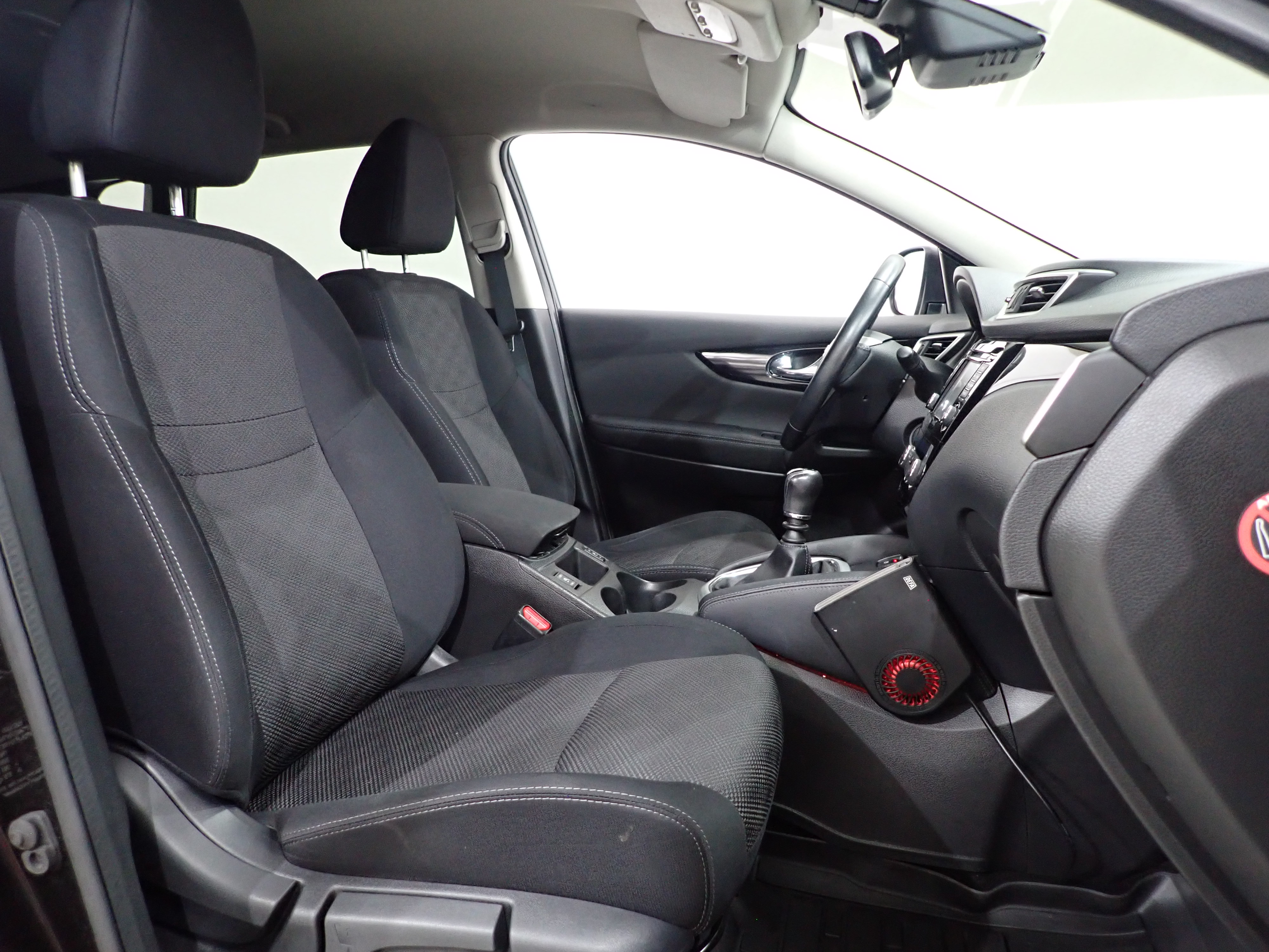 NISSAN Qashqai 2017