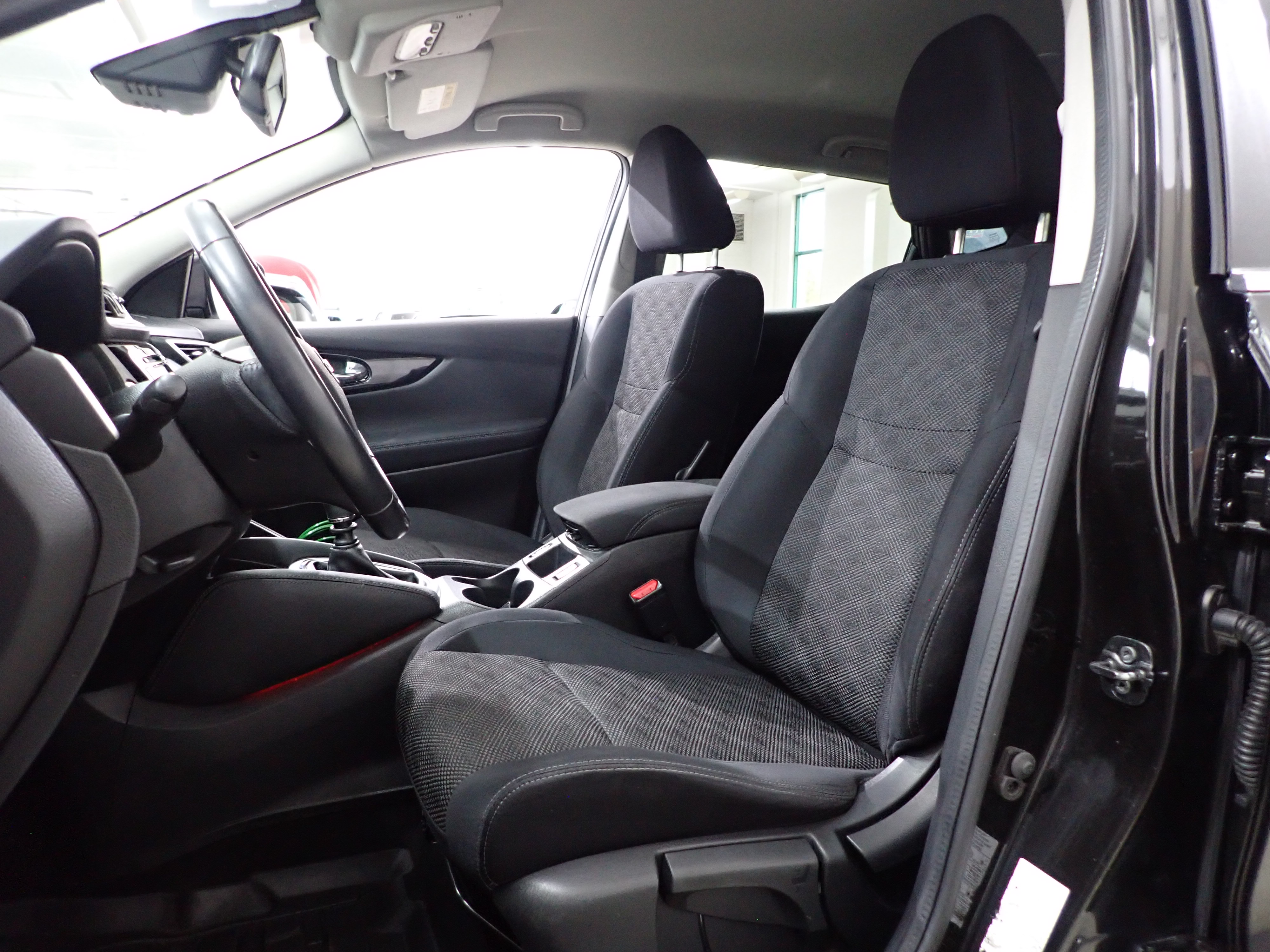 NISSAN Qashqai 2017