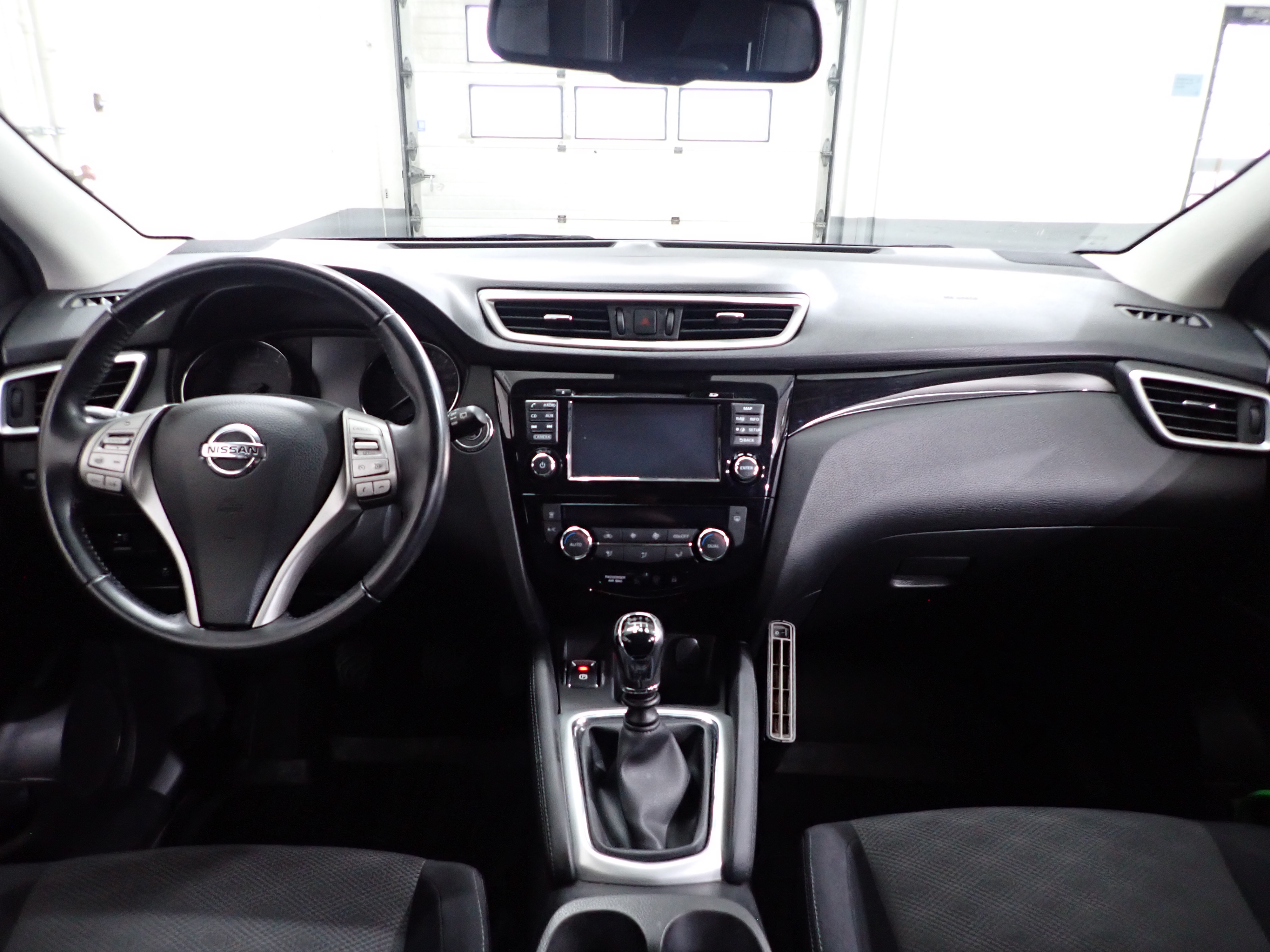 NISSAN Qashqai 2017