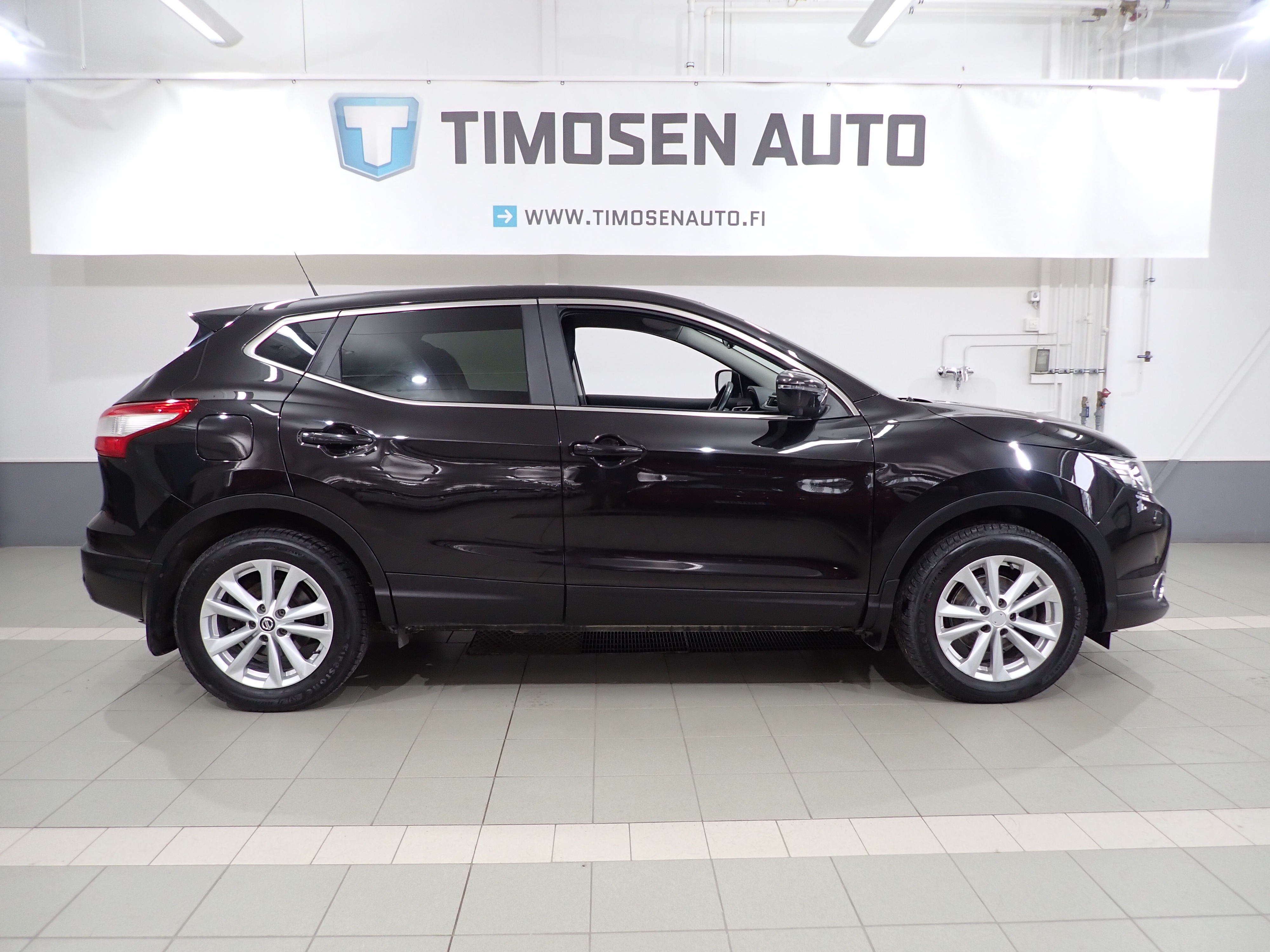 NISSAN Qashqai 2017