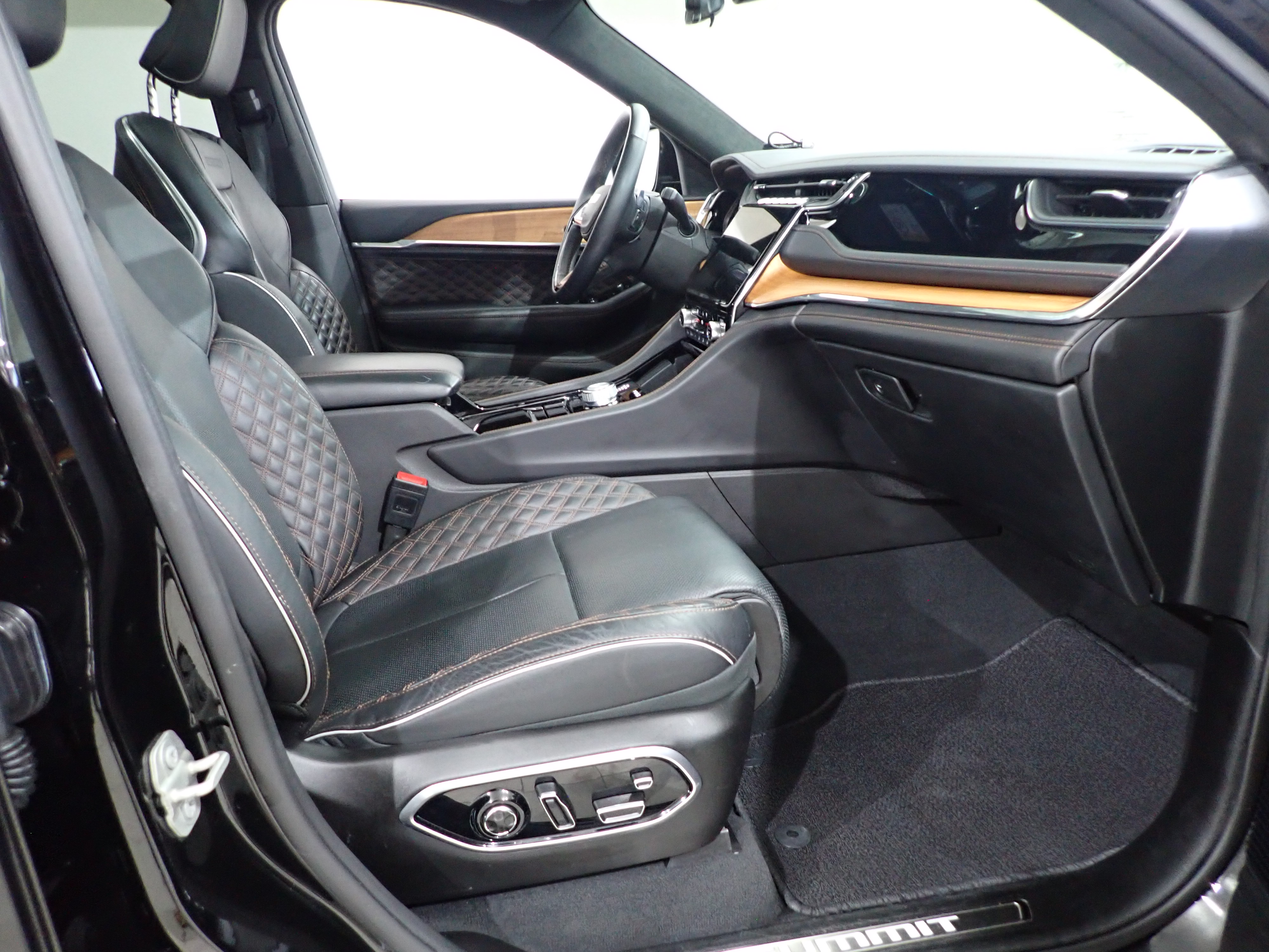 JEEP Grand Cherokee 2024