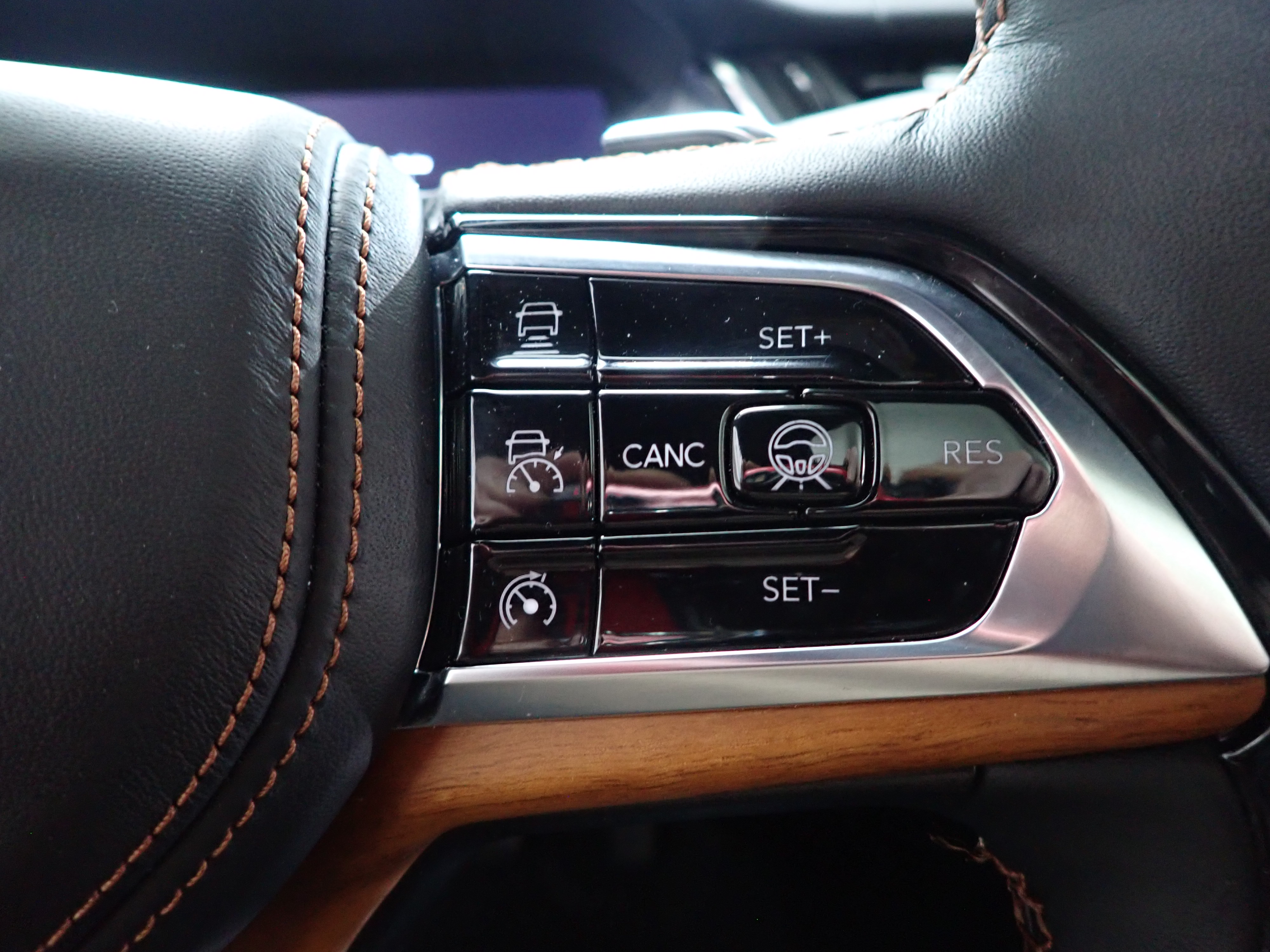 JEEP Grand Cherokee 2024