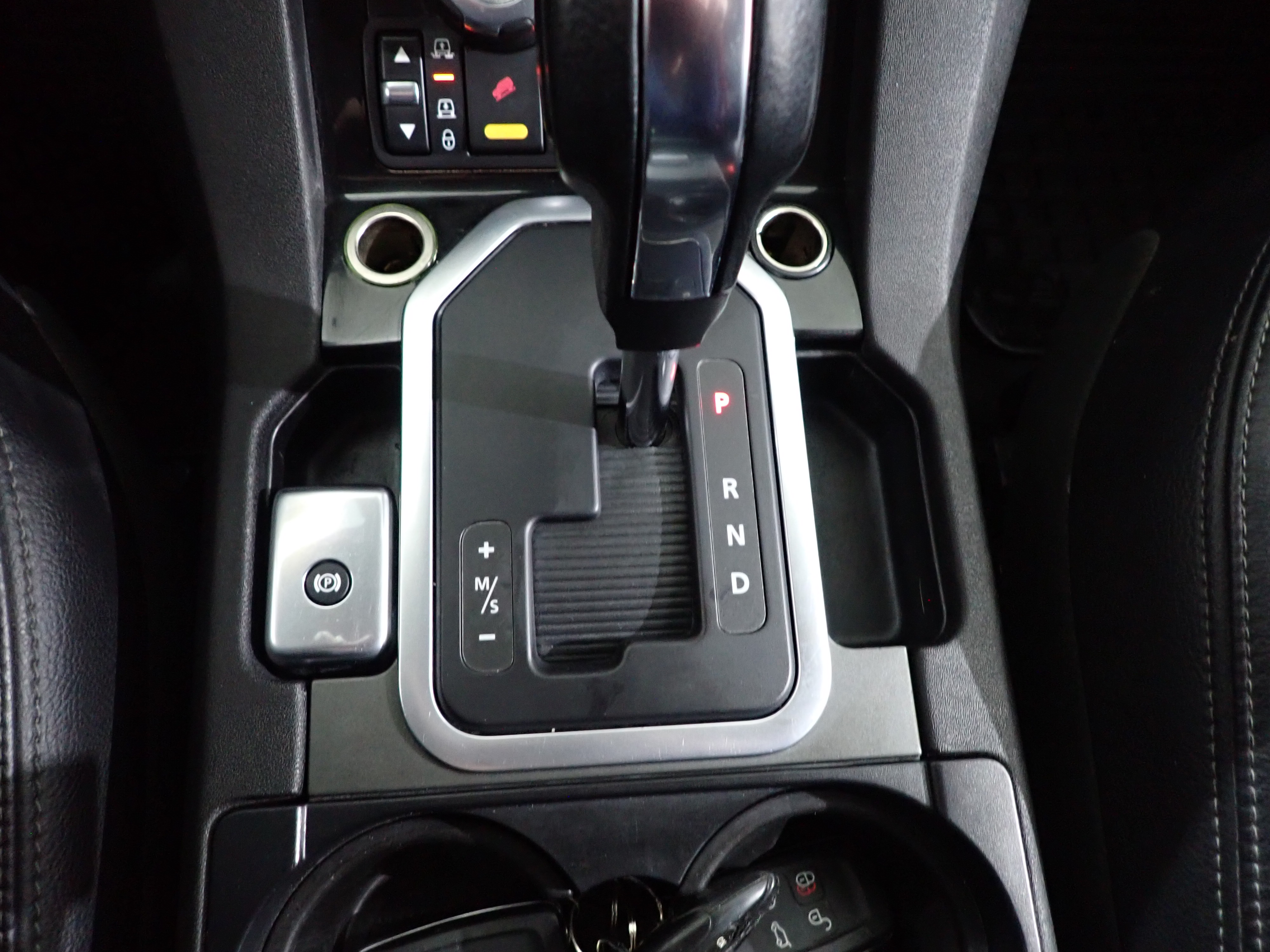 LAND ROVER DISCOVERY 2011