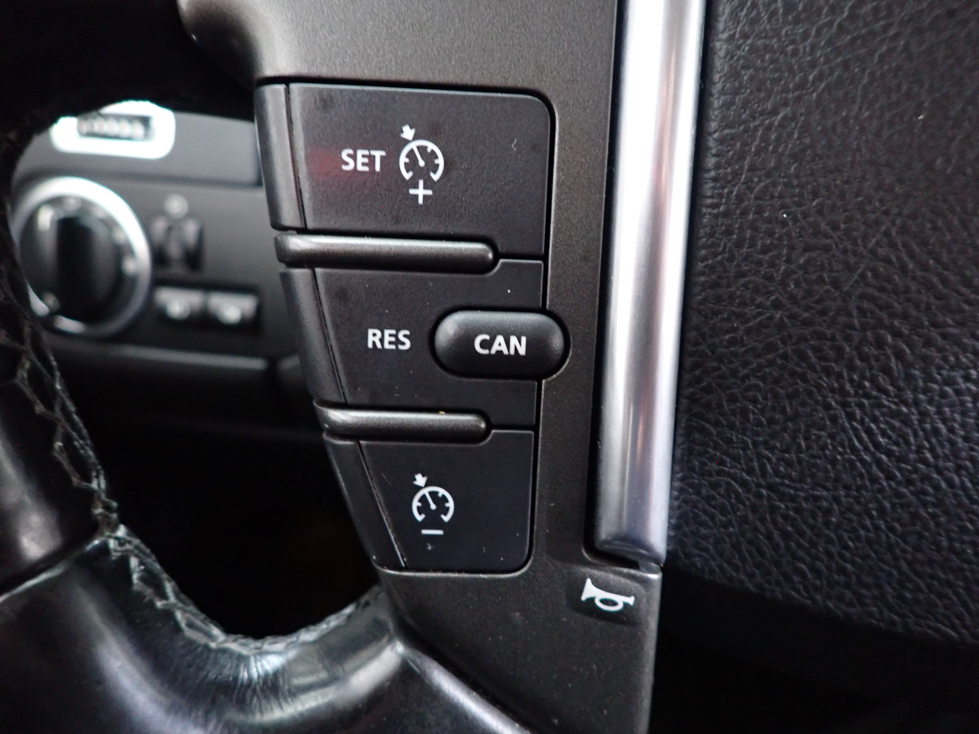 LAND ROVER DISCOVERY 2011