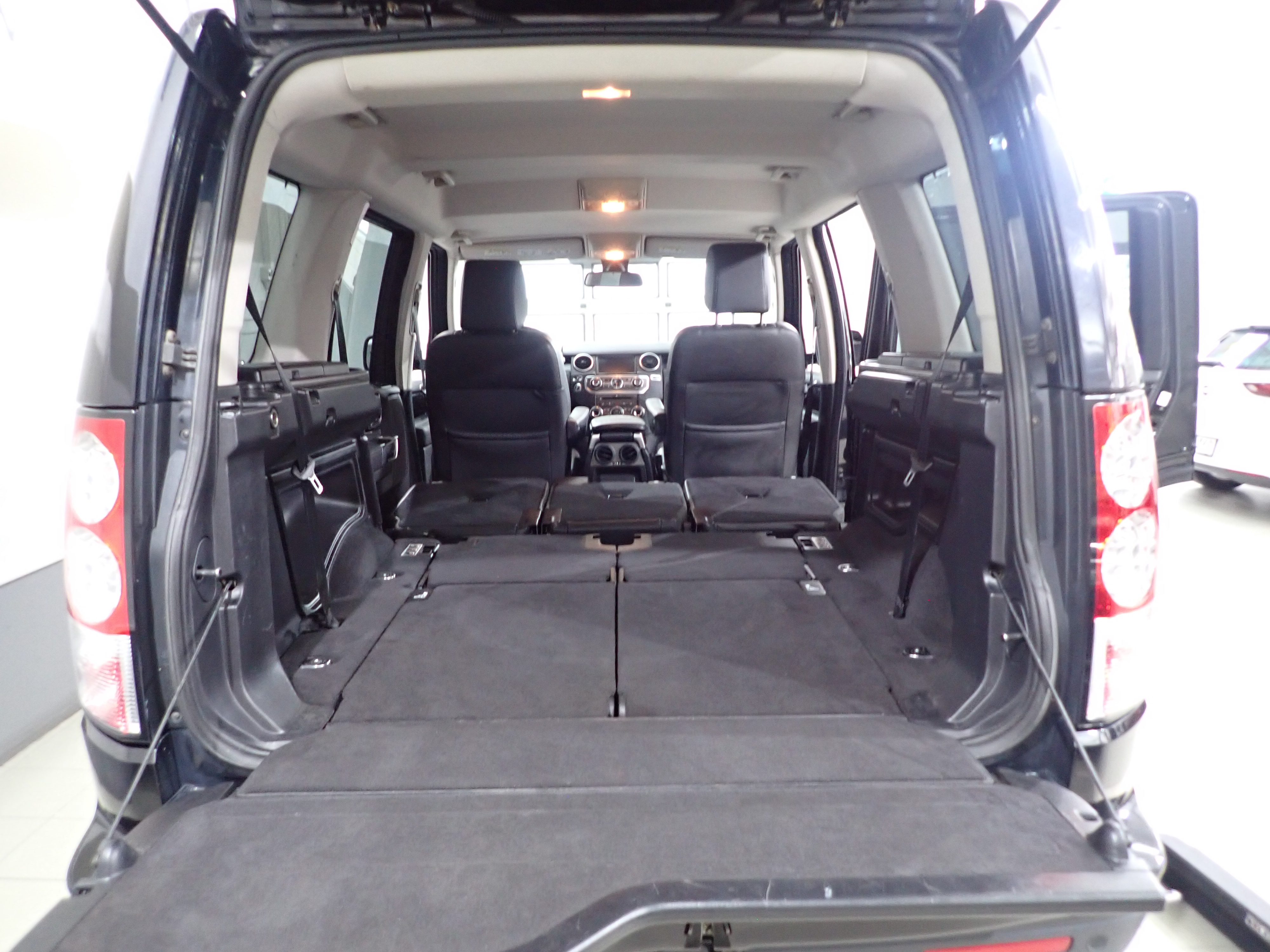 LAND ROVER DISCOVERY 2011
