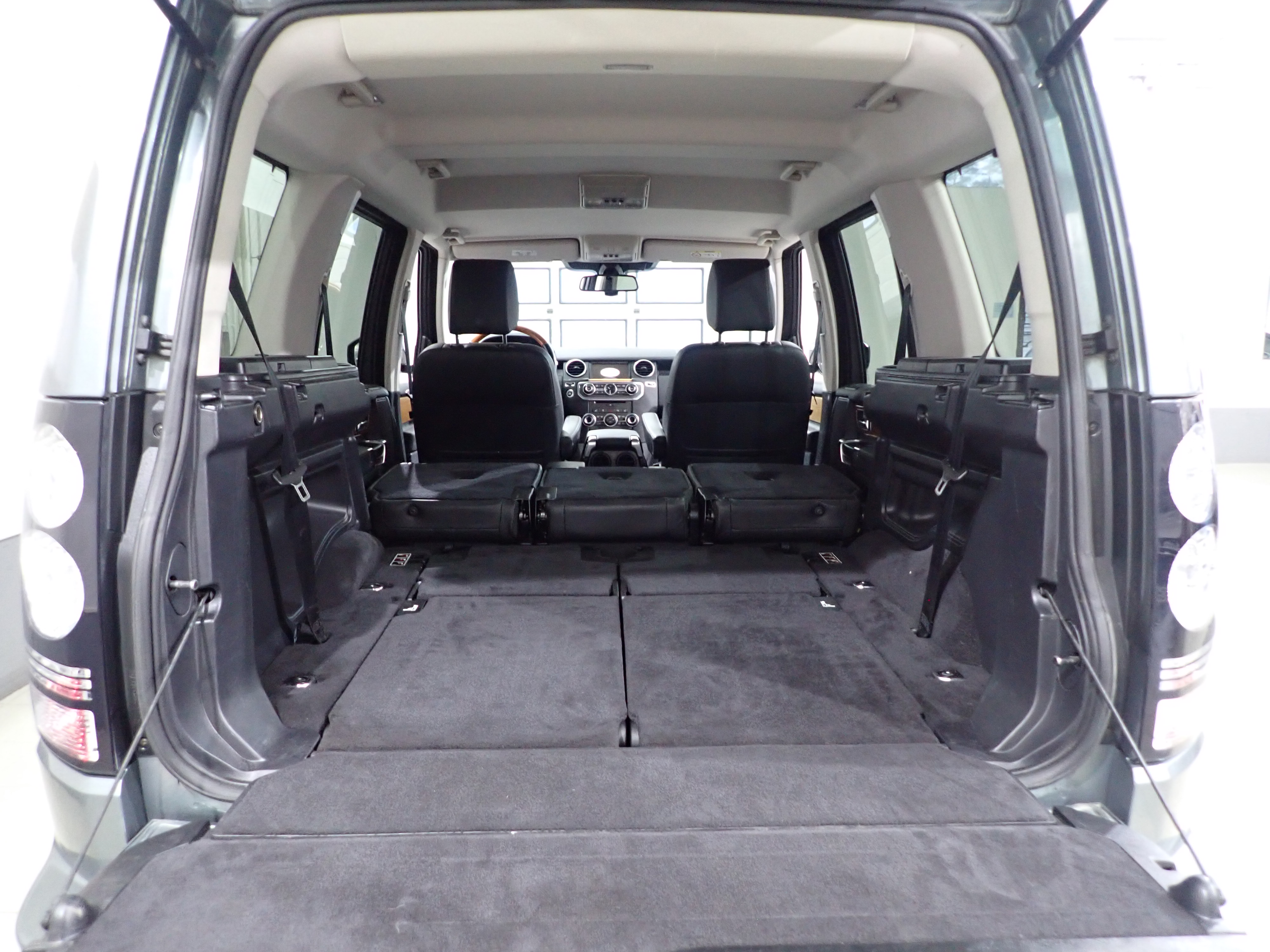 LAND ROVER DISCOVERY 2015