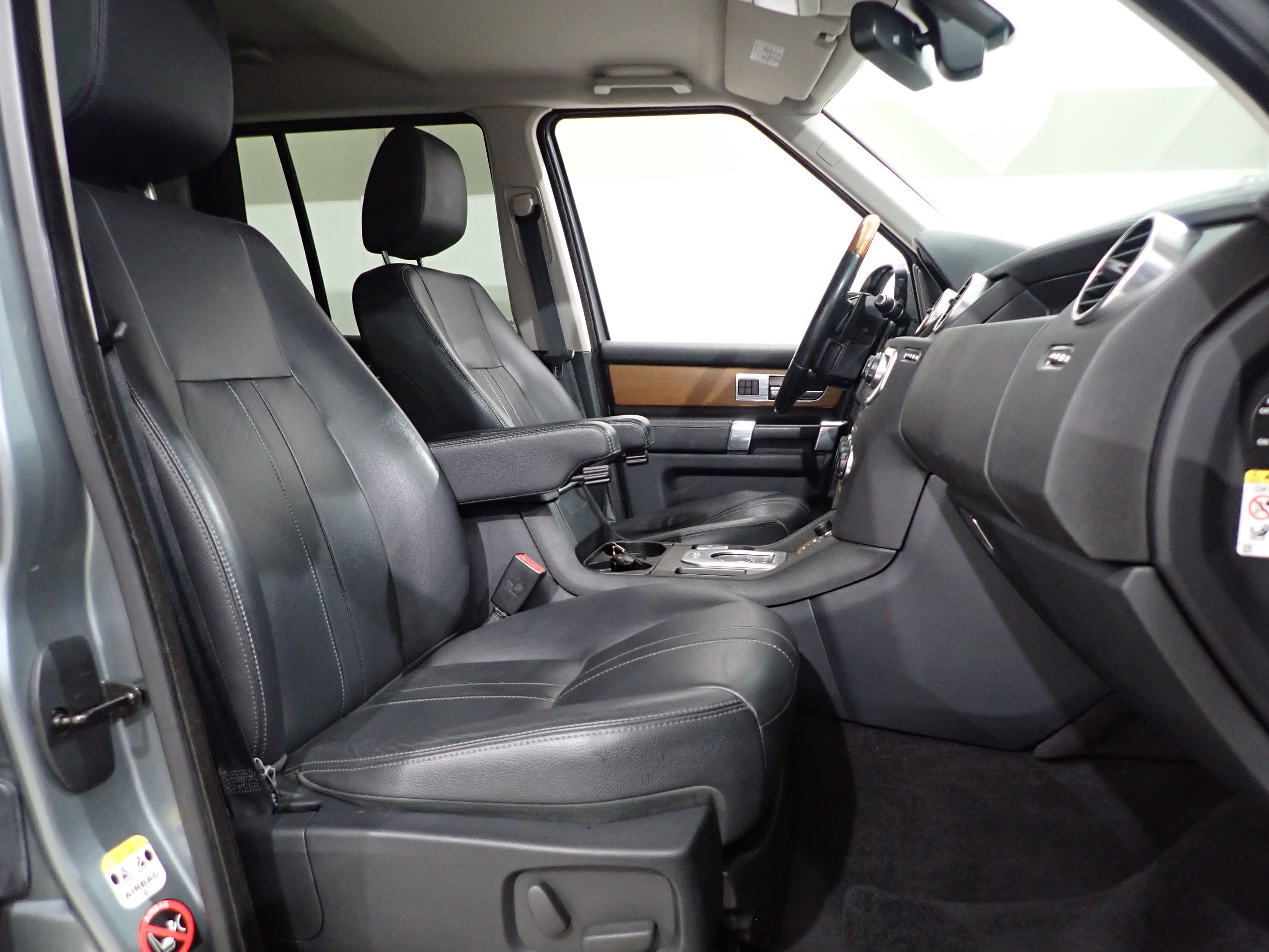 LAND ROVER DISCOVERY 2015