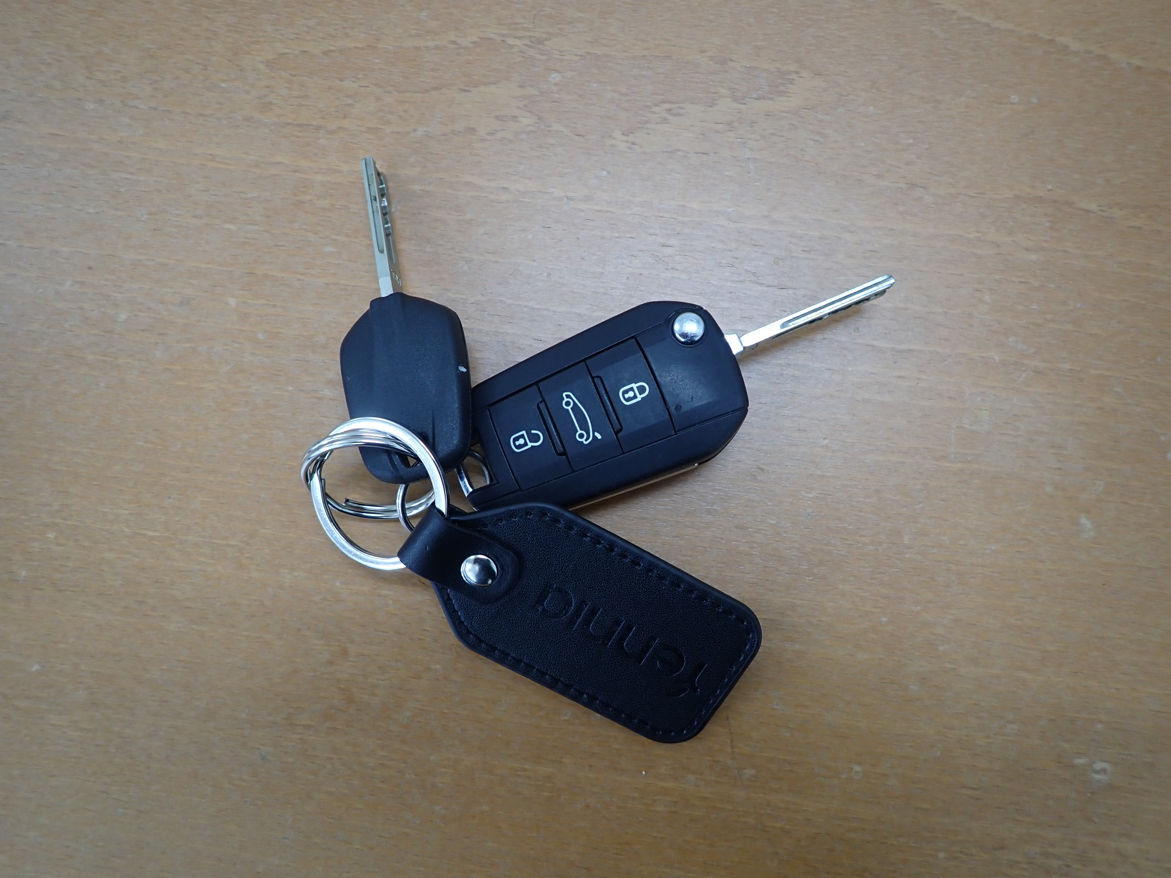 OPEL Crossland X 2018