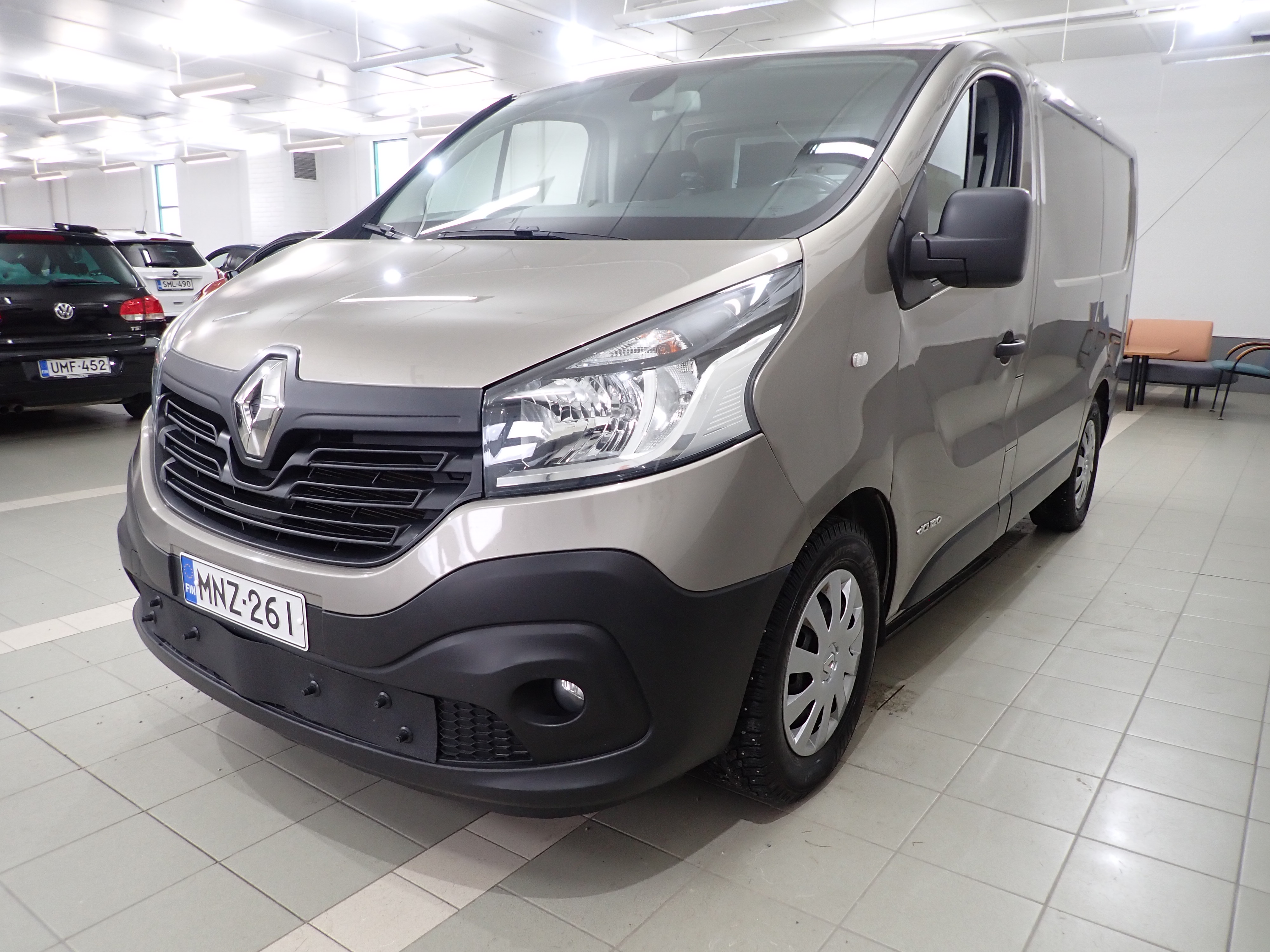 RENAULT Trafic 2016