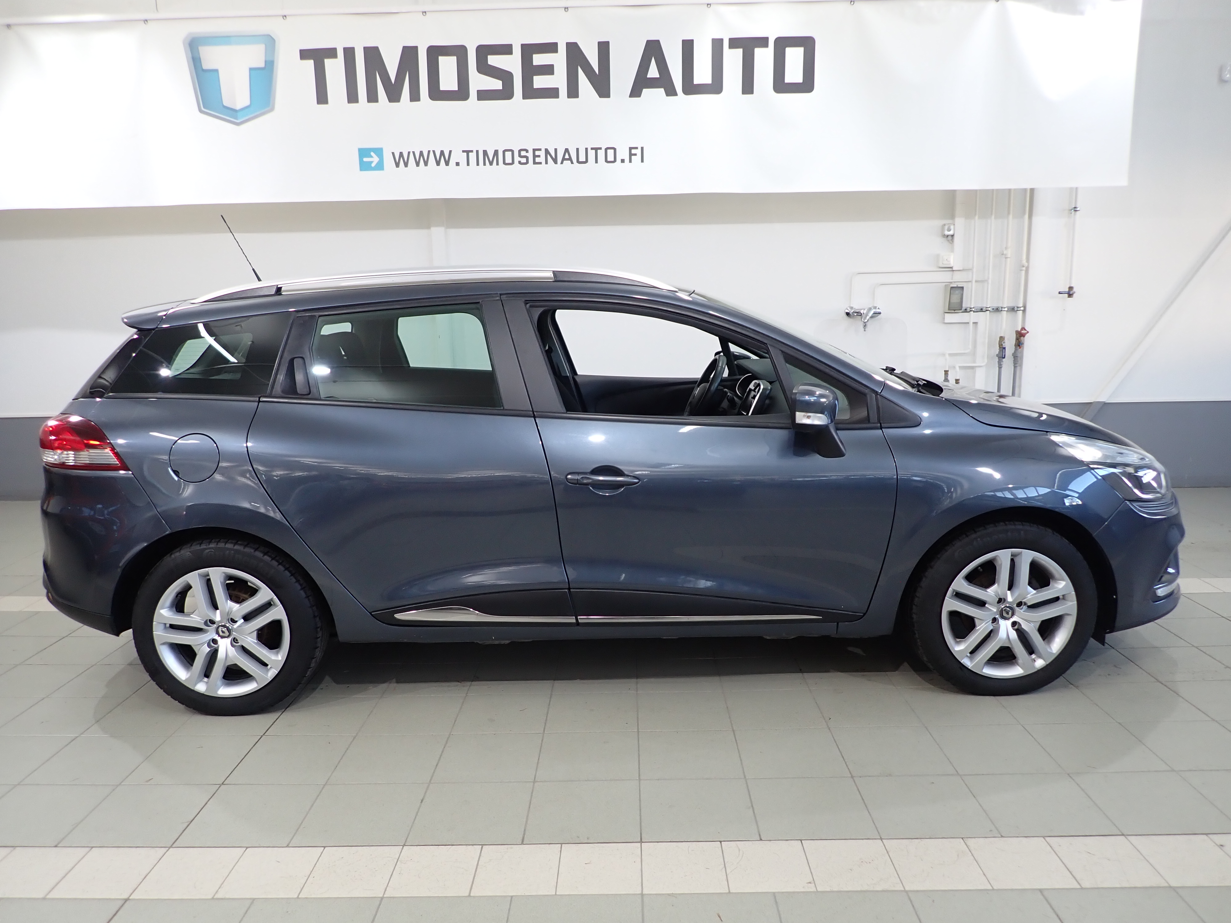 RENAULT CLIO 2019