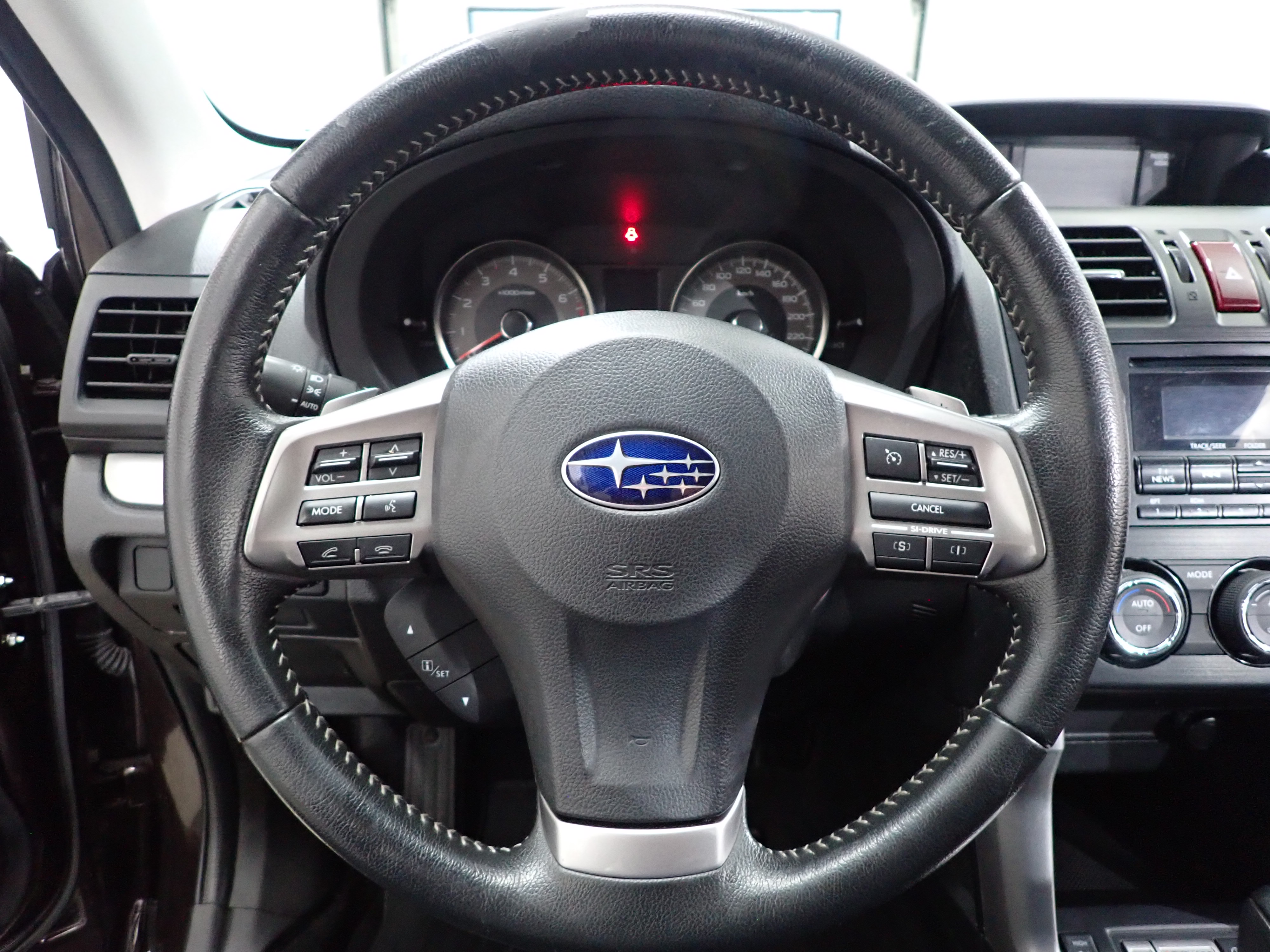 SUBARU FORESTER 2013