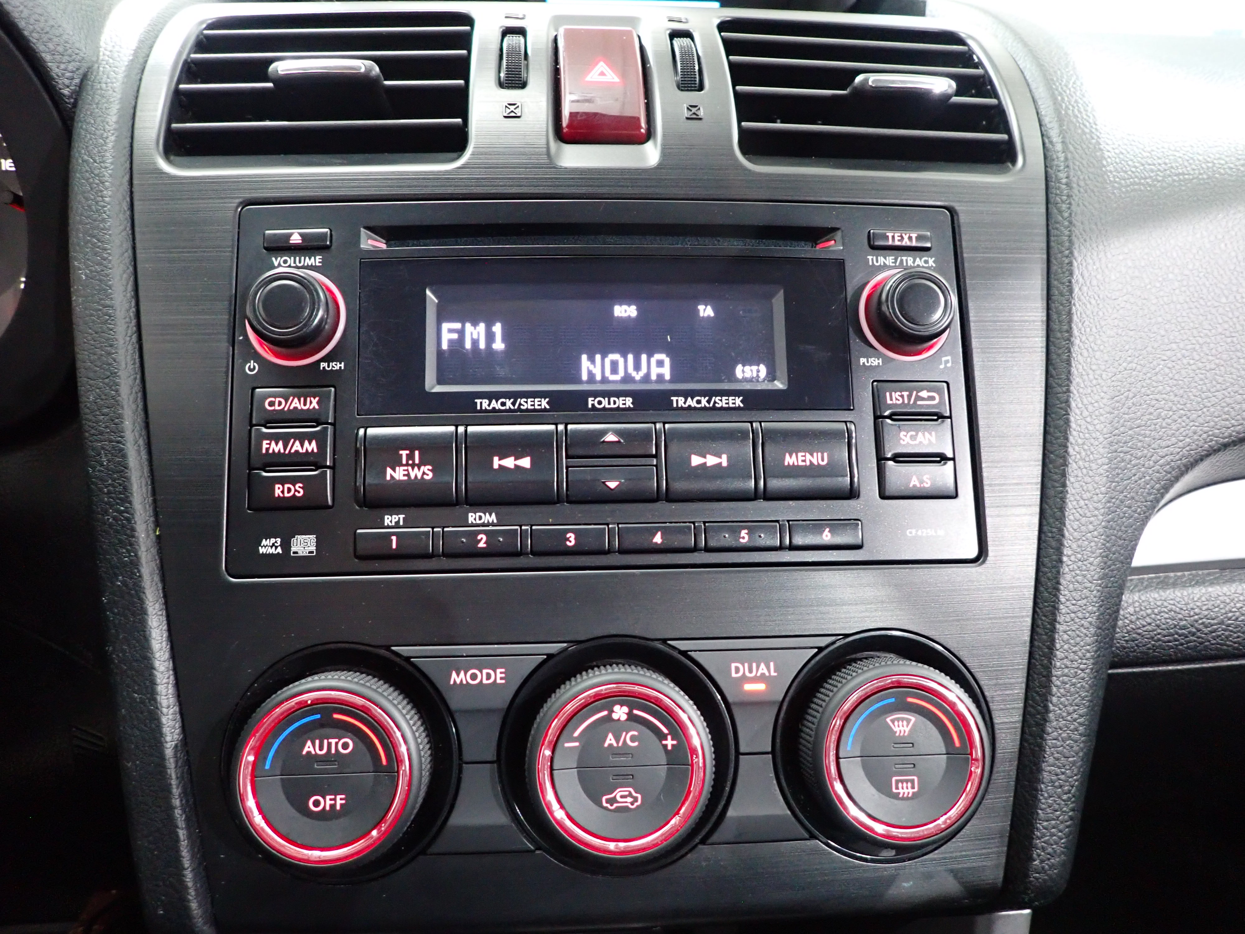 SUBARU FORESTER 2013