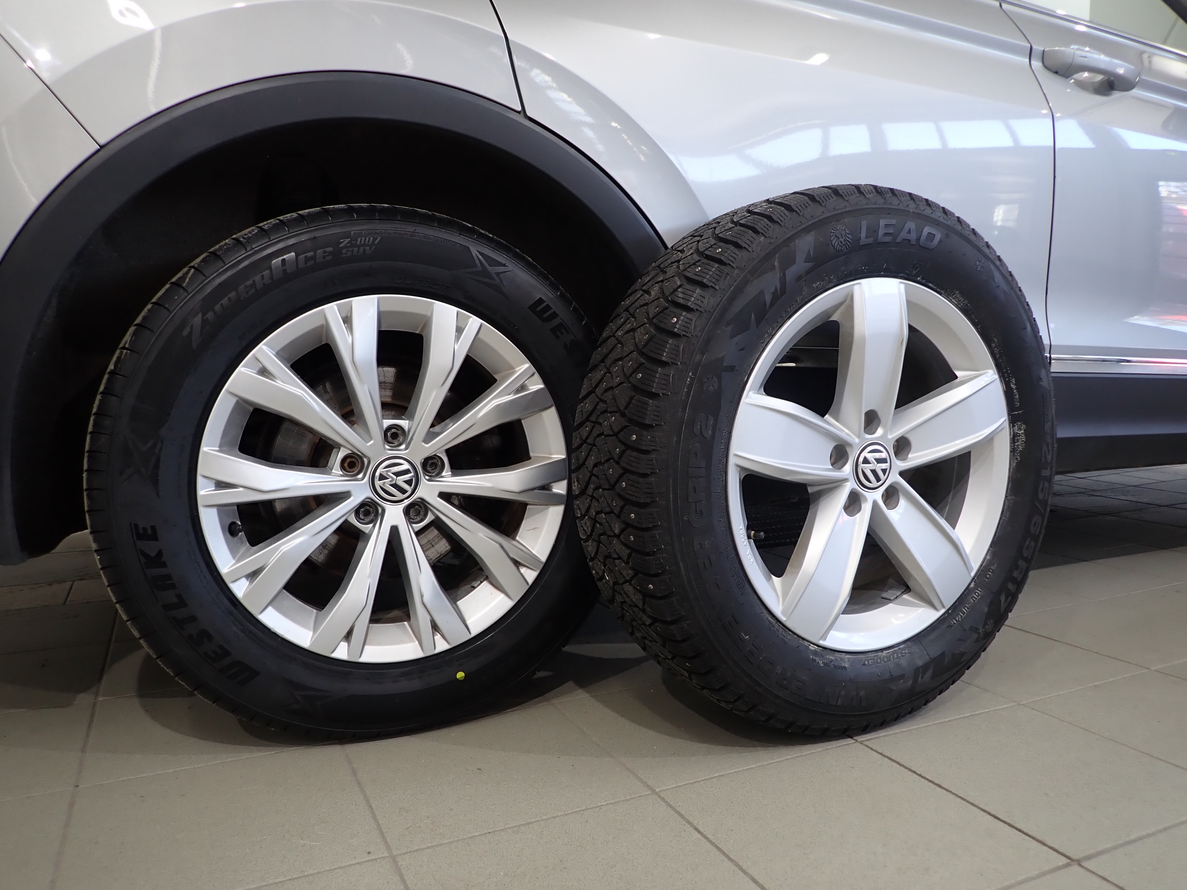 VOLKSWAGEN Tiguan 2019