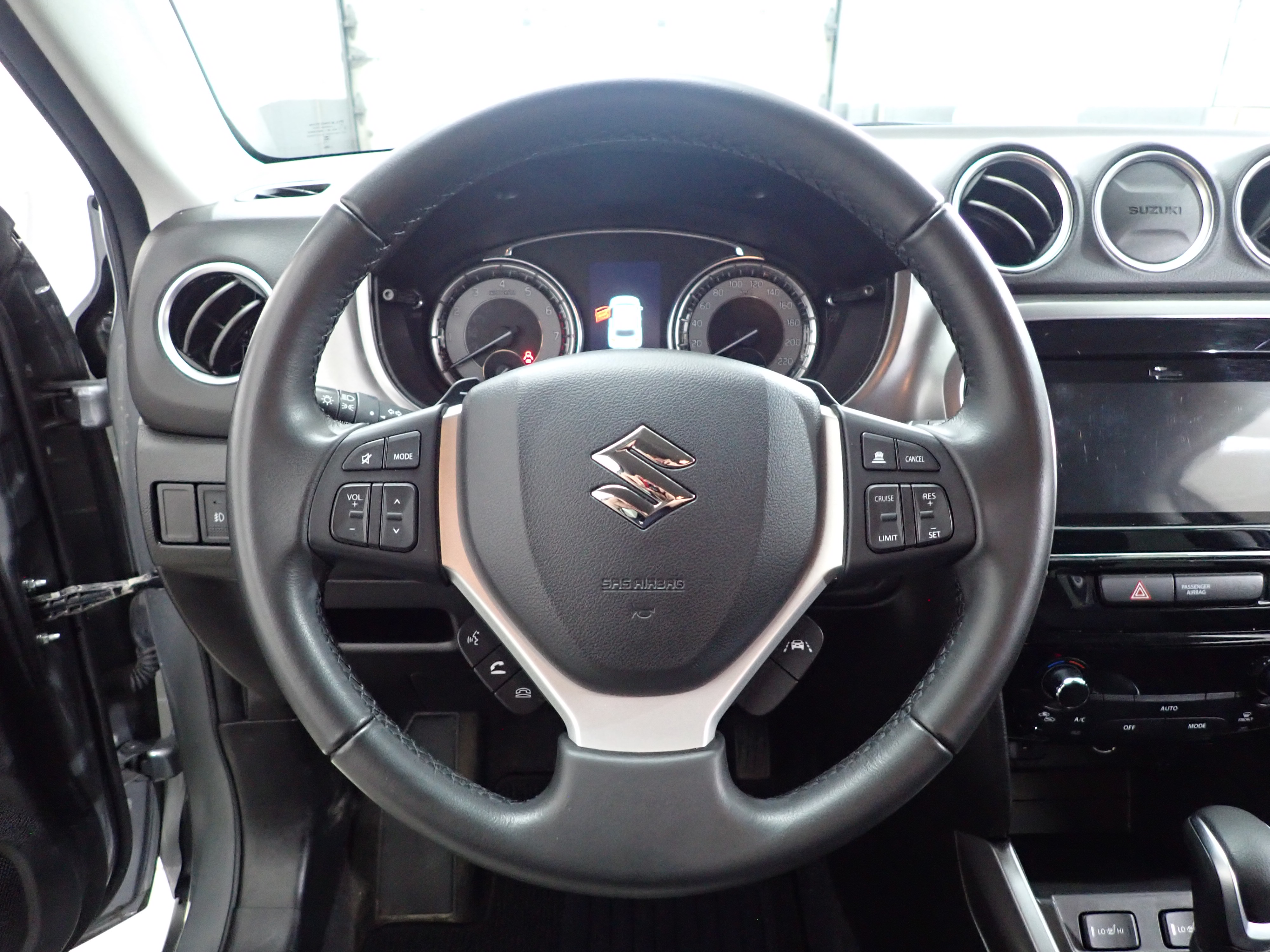 SUZUKI VITARA 2024