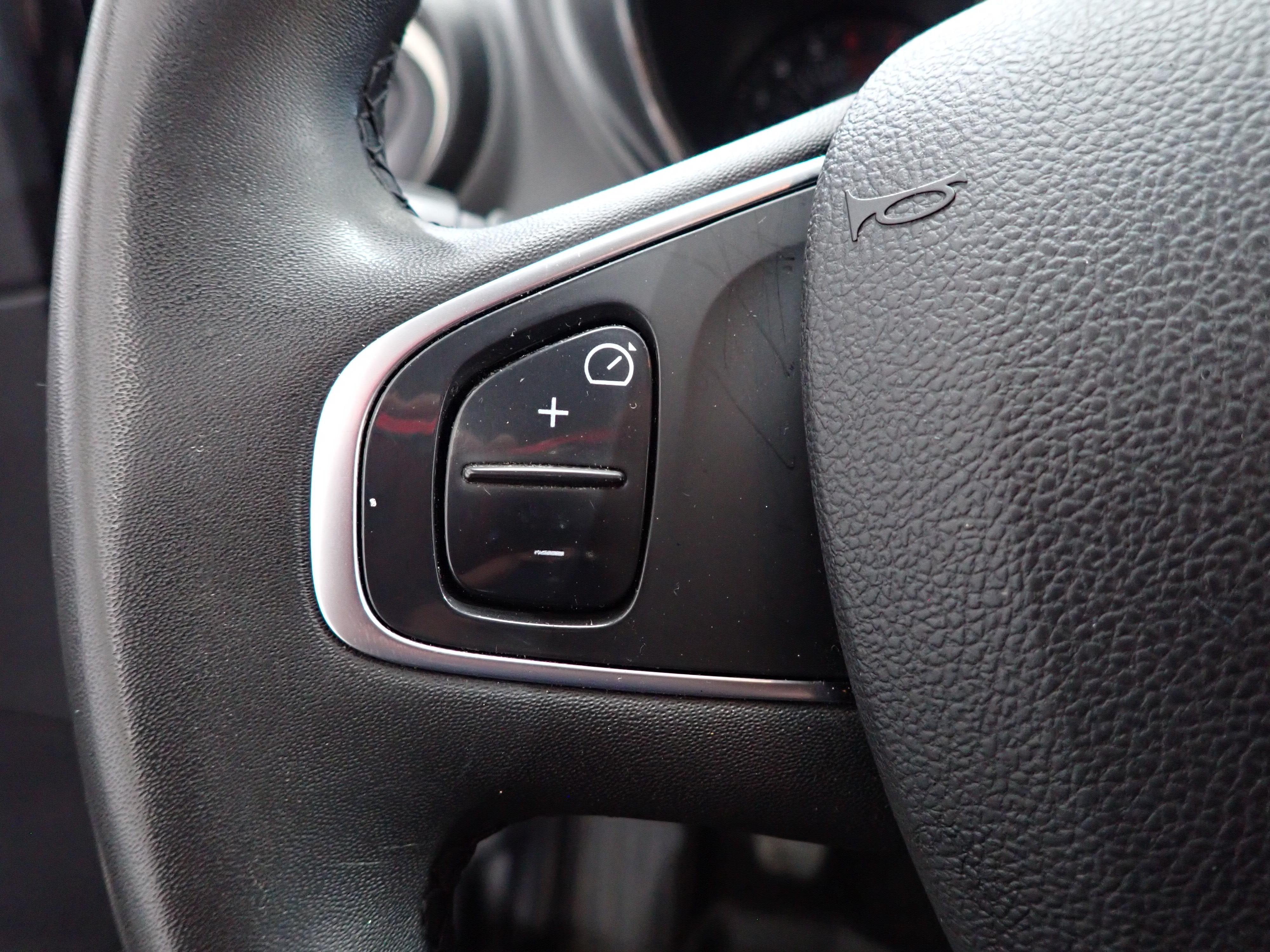 RENAULT Captur 2018