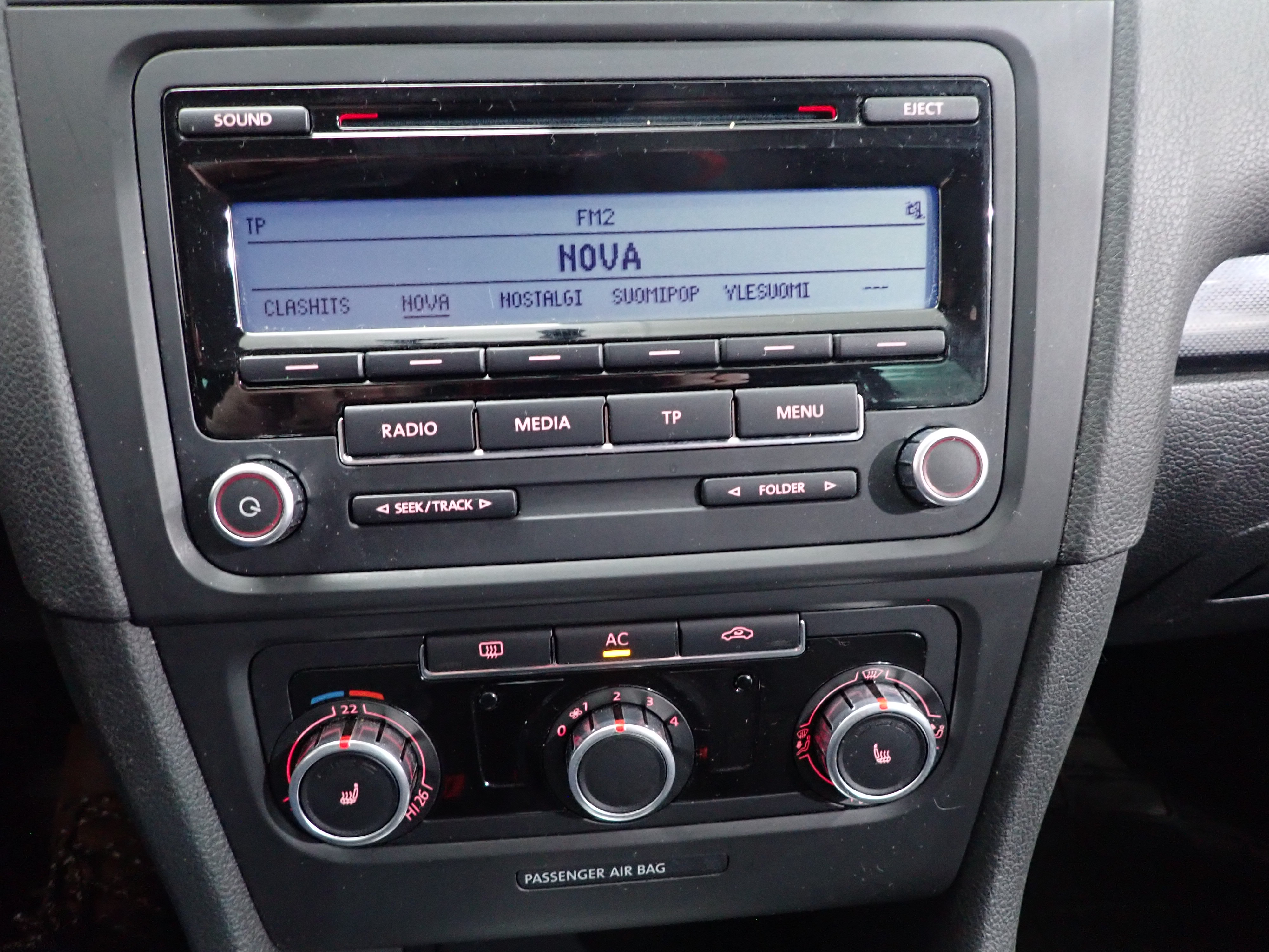 VOLKSWAGEN GOLF 2011