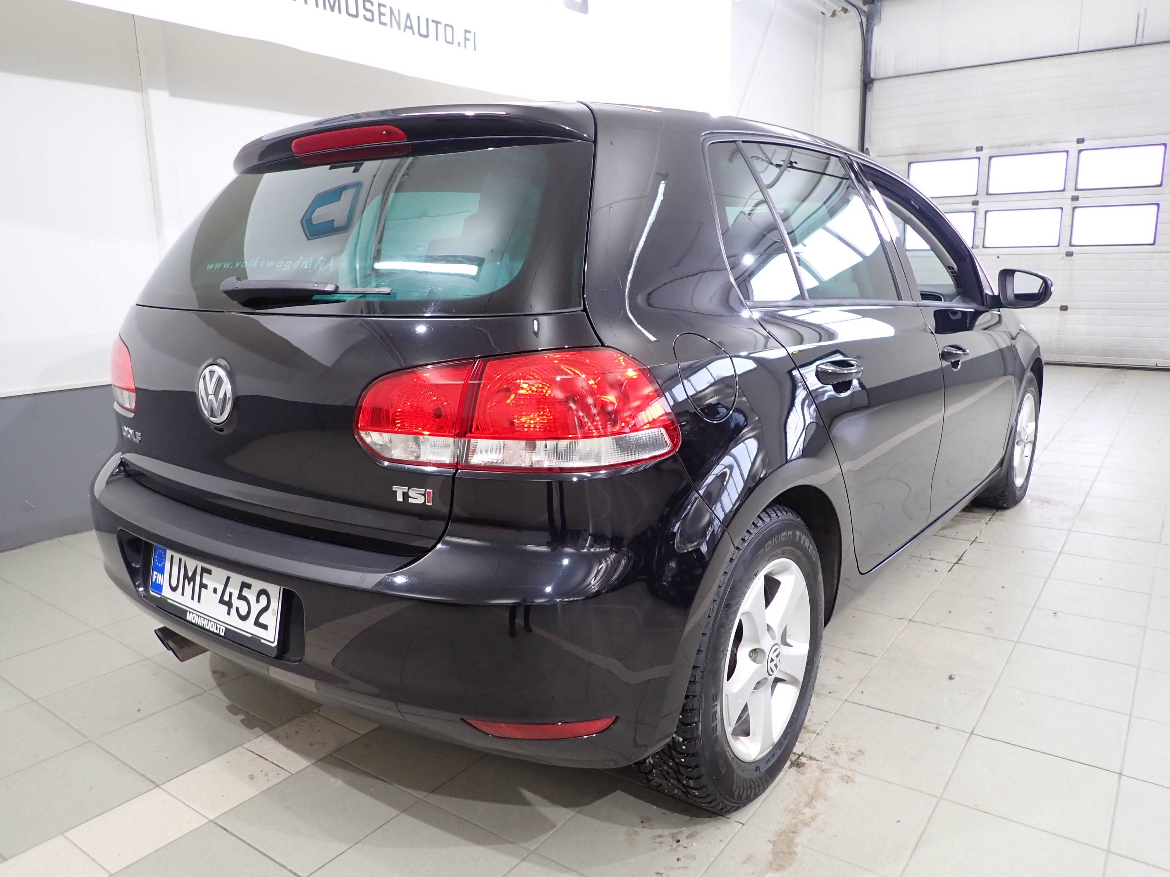 VOLKSWAGEN GOLF 2011