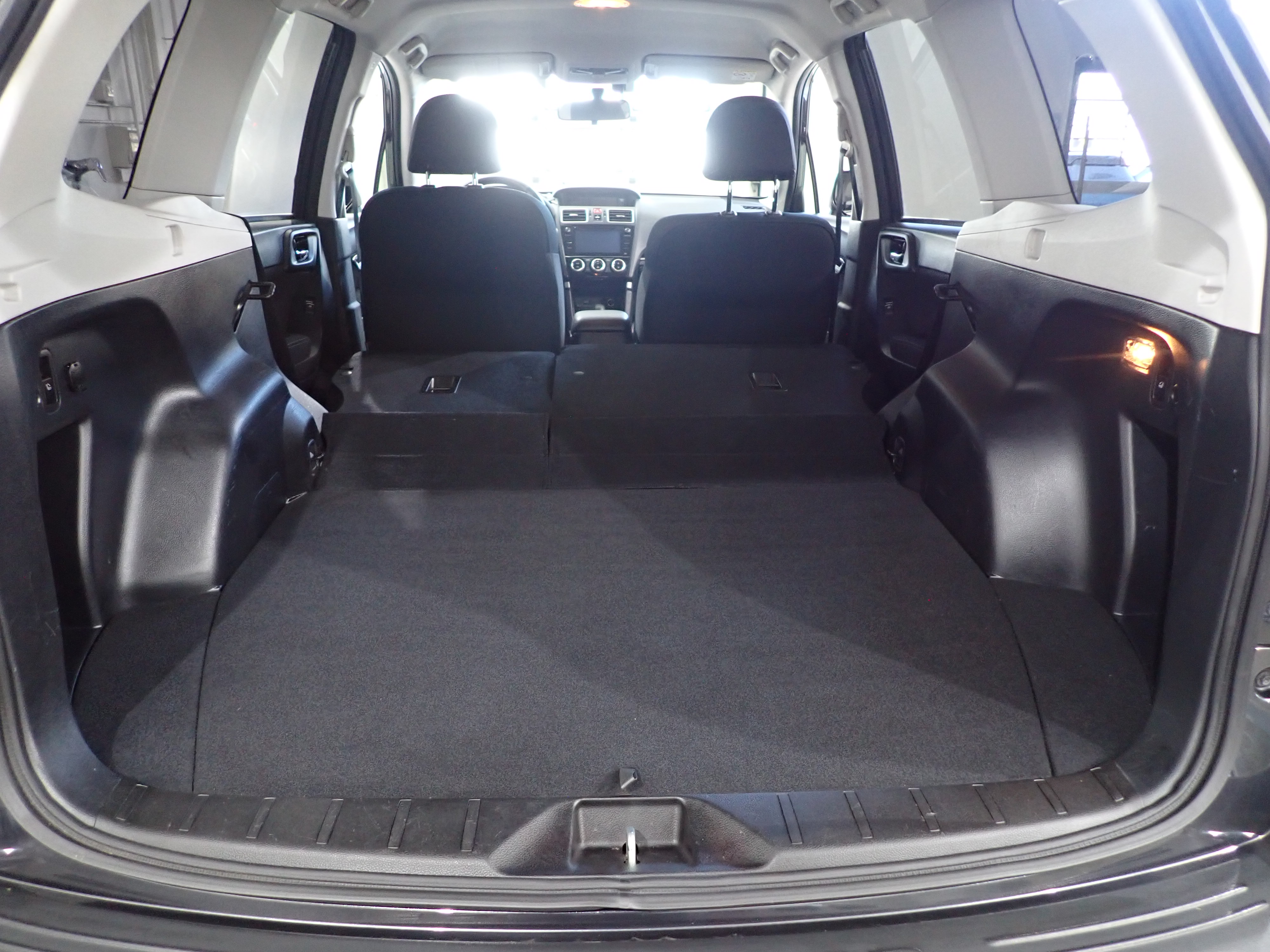 SUBARU FORESTER 2016