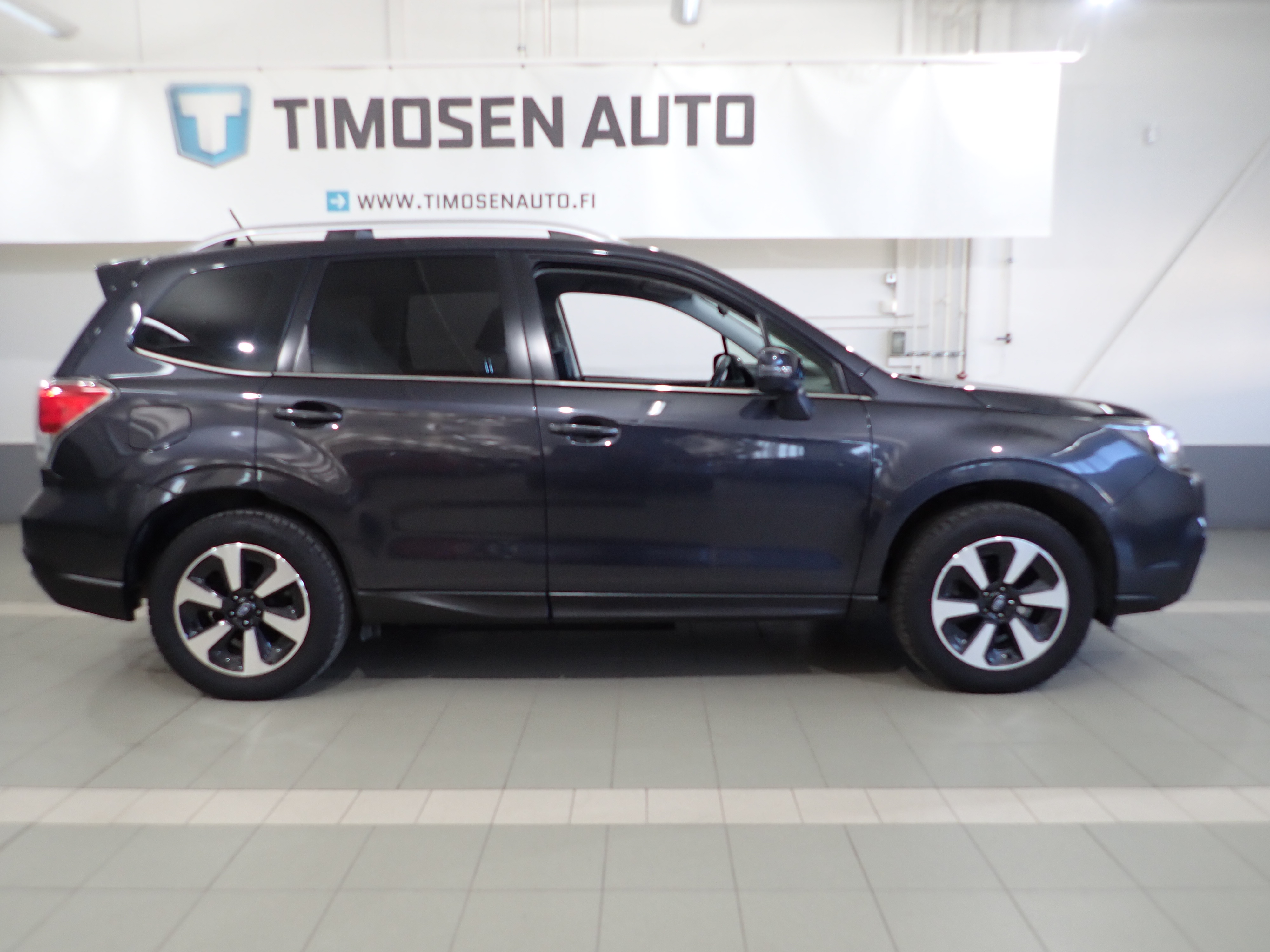 SUBARU FORESTER 2016