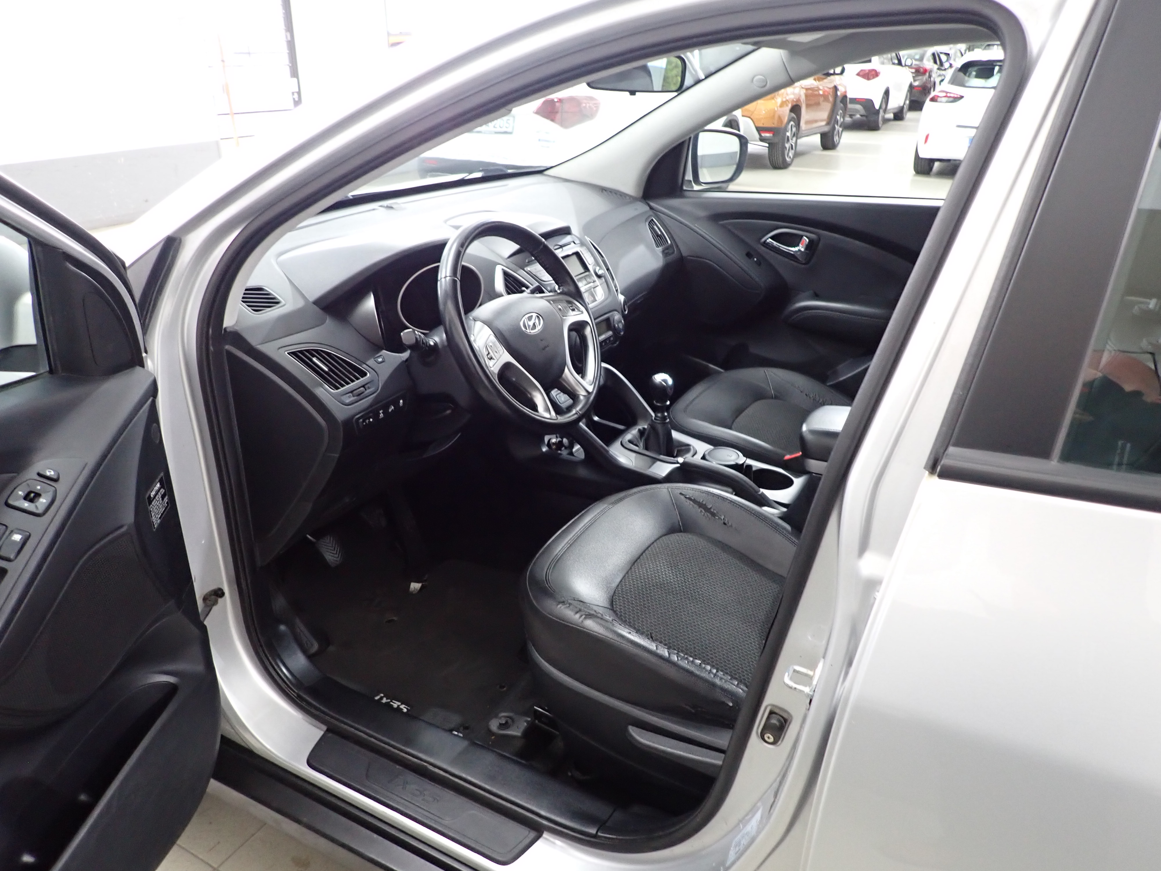 HYUNDAI ix35 2011