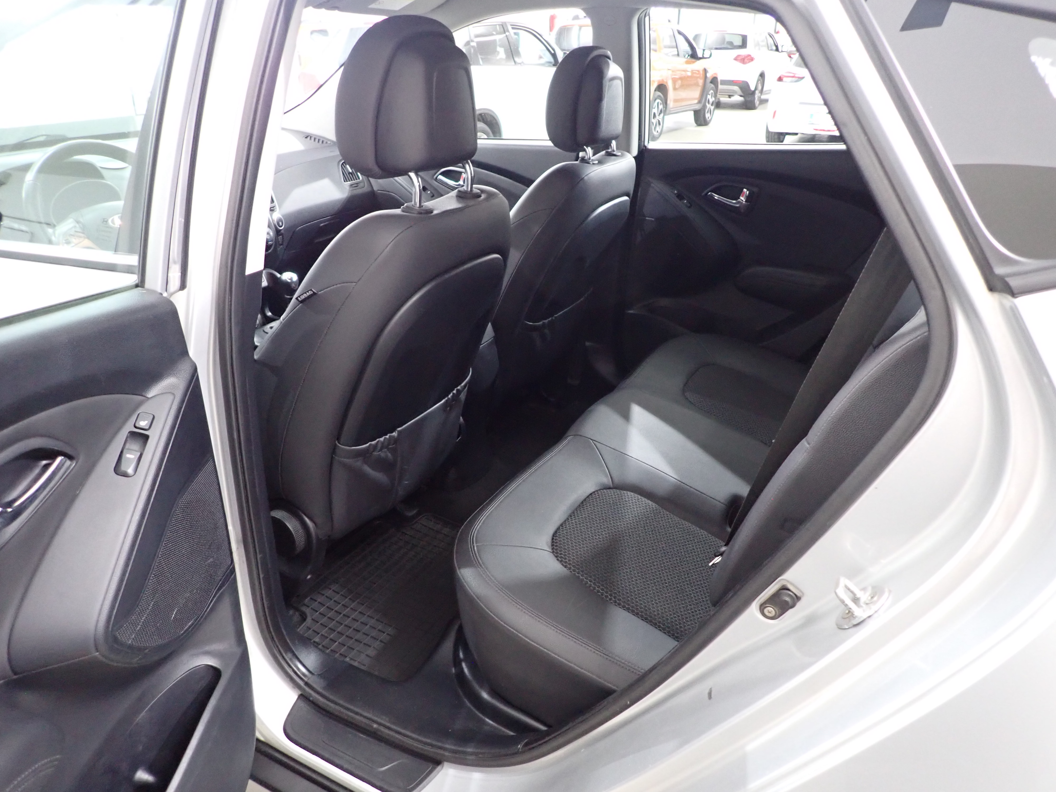 HYUNDAI ix35 2011