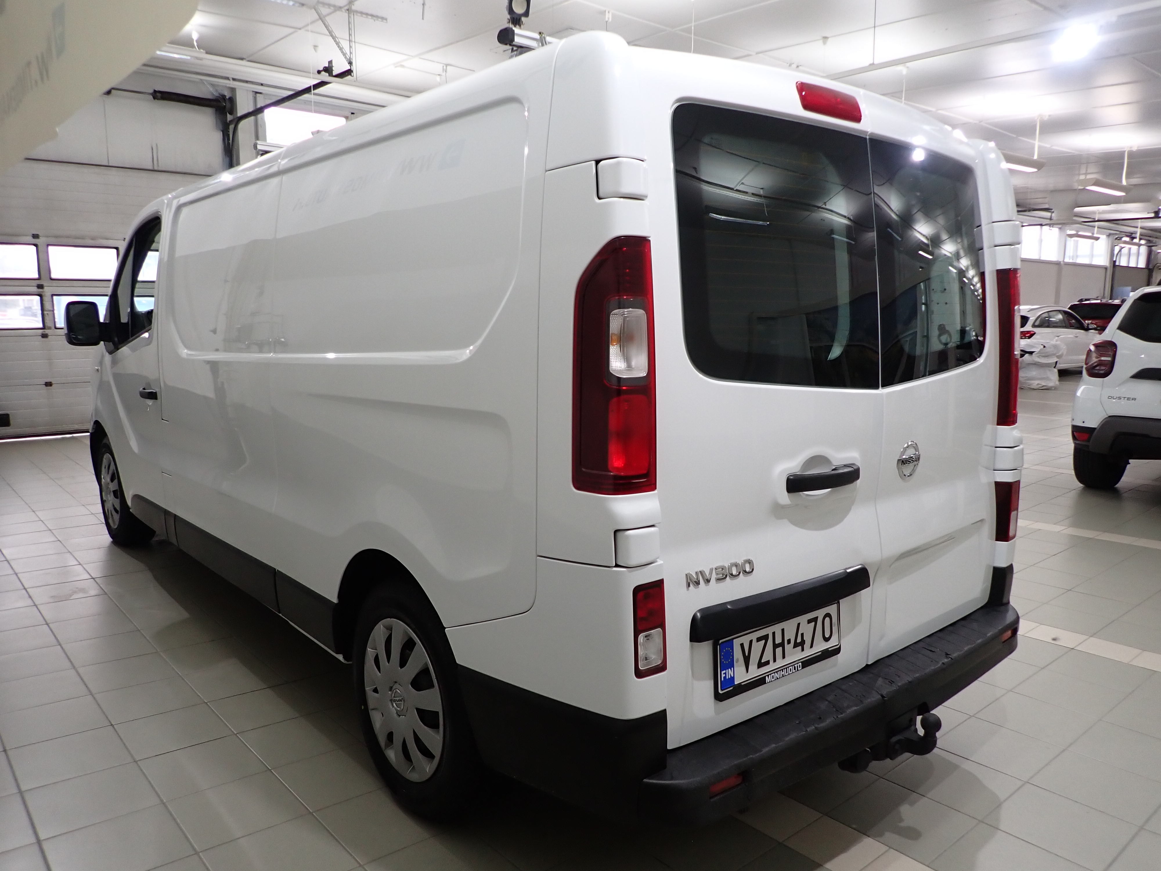 NISSAN NV300 2018