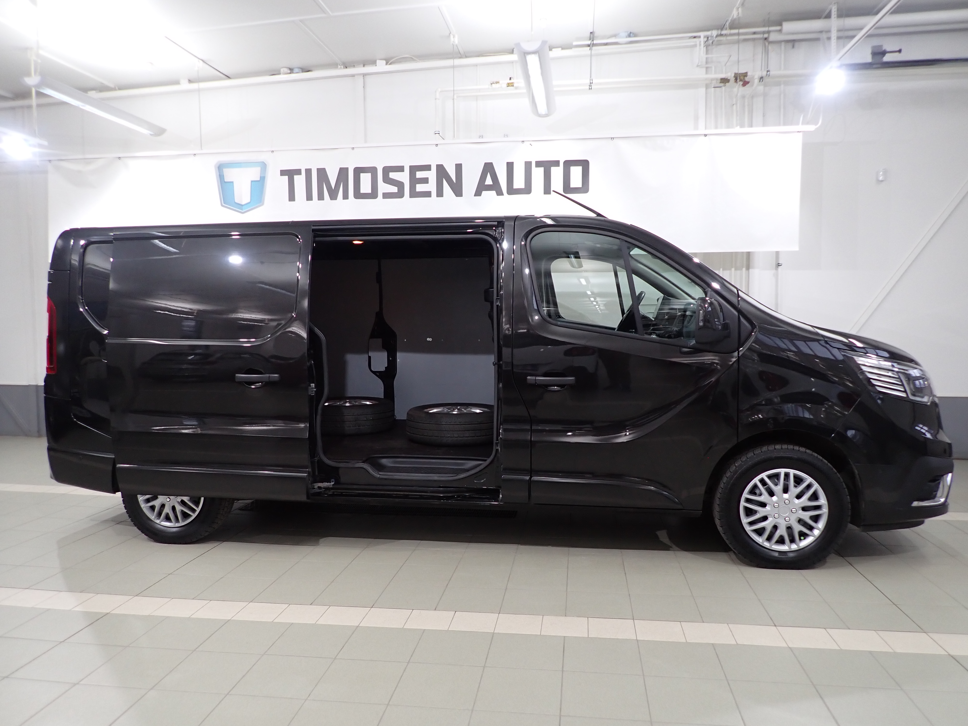 RENAULT Trafic 2022