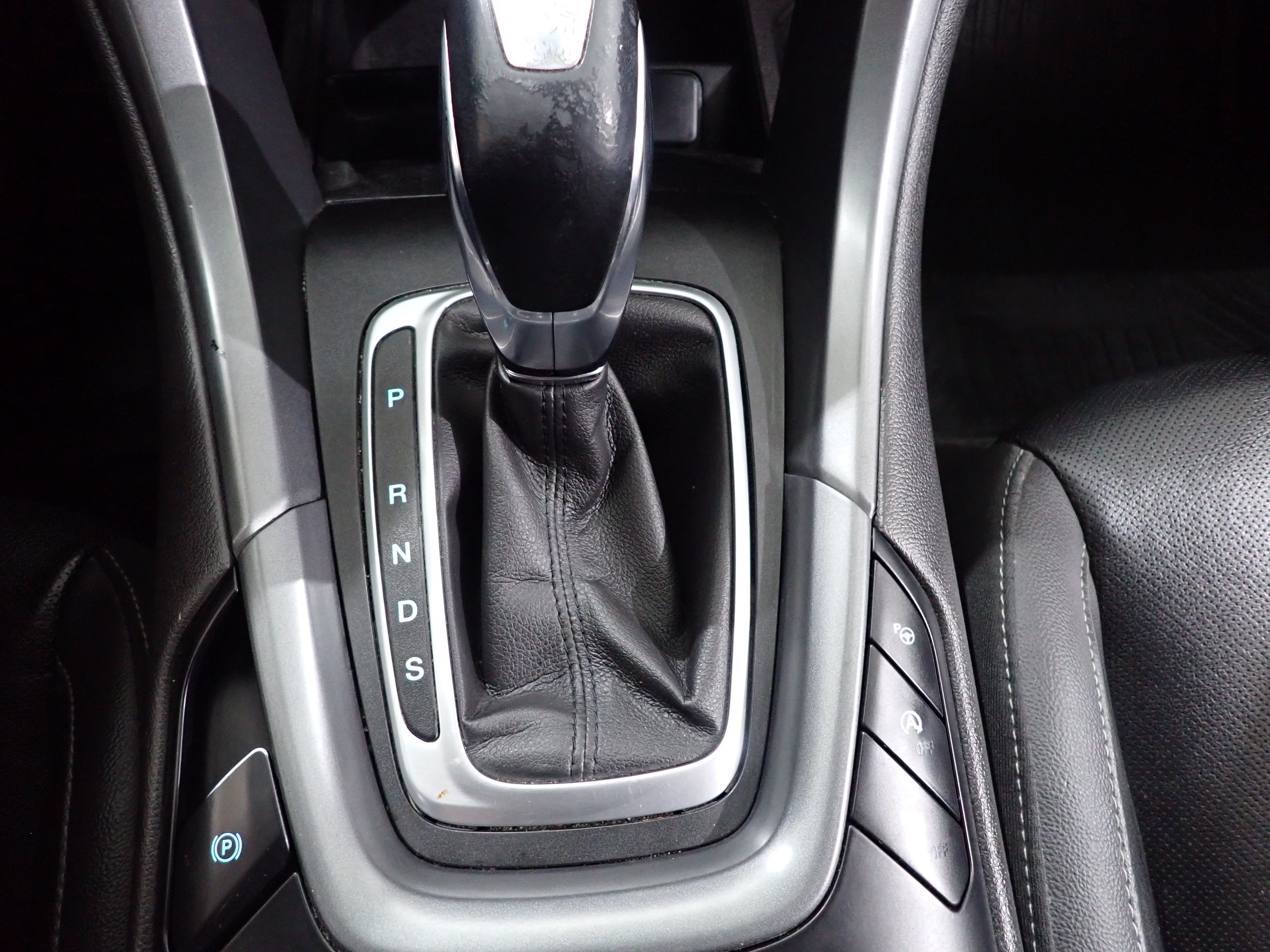 FORD MONDEO 2019