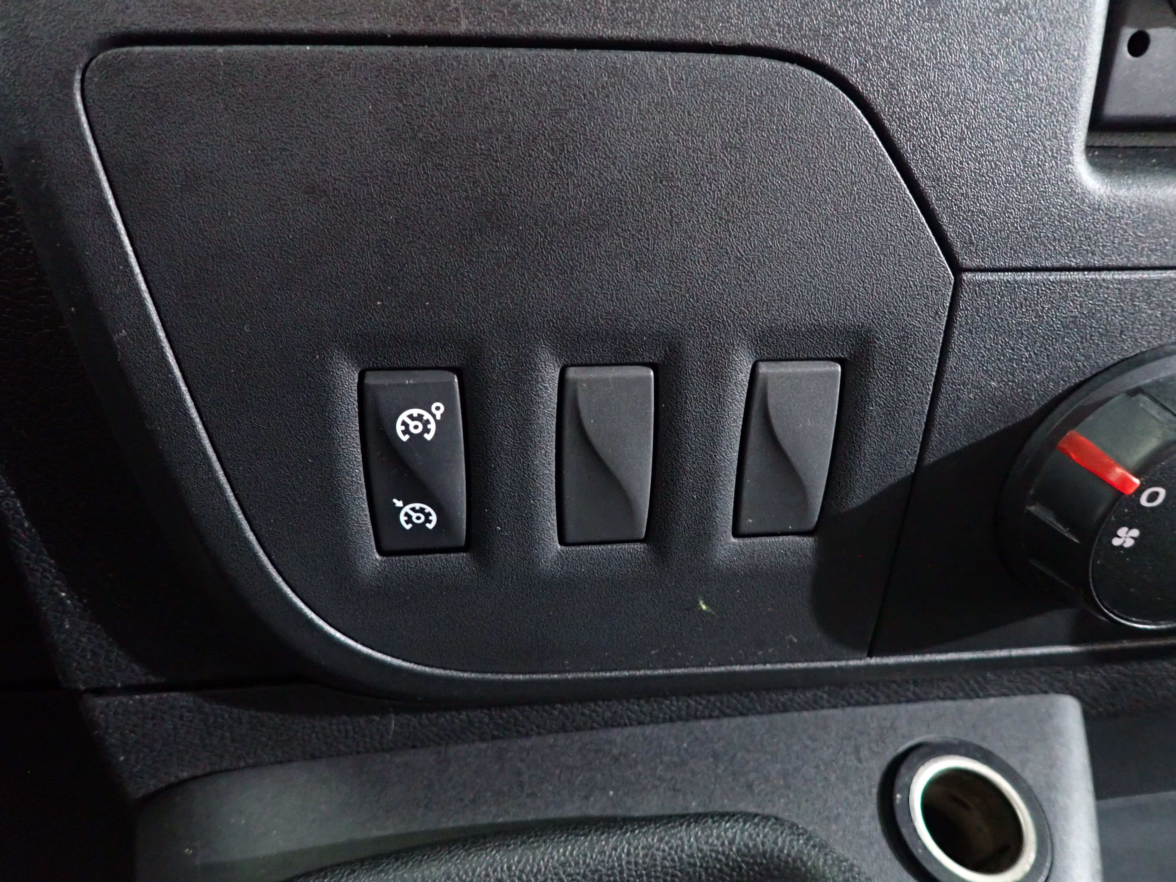 RENAULT Master 2011