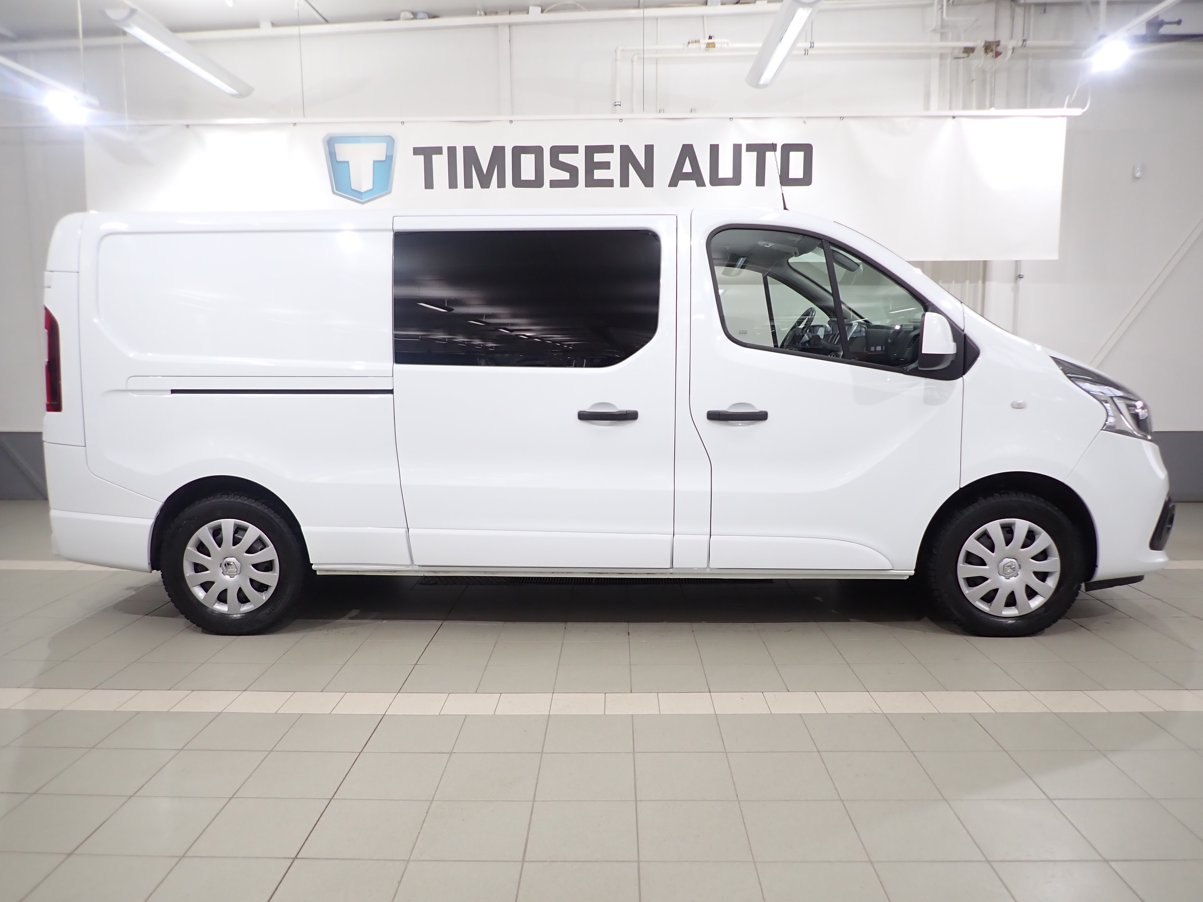 RENAULT Trafic 2021