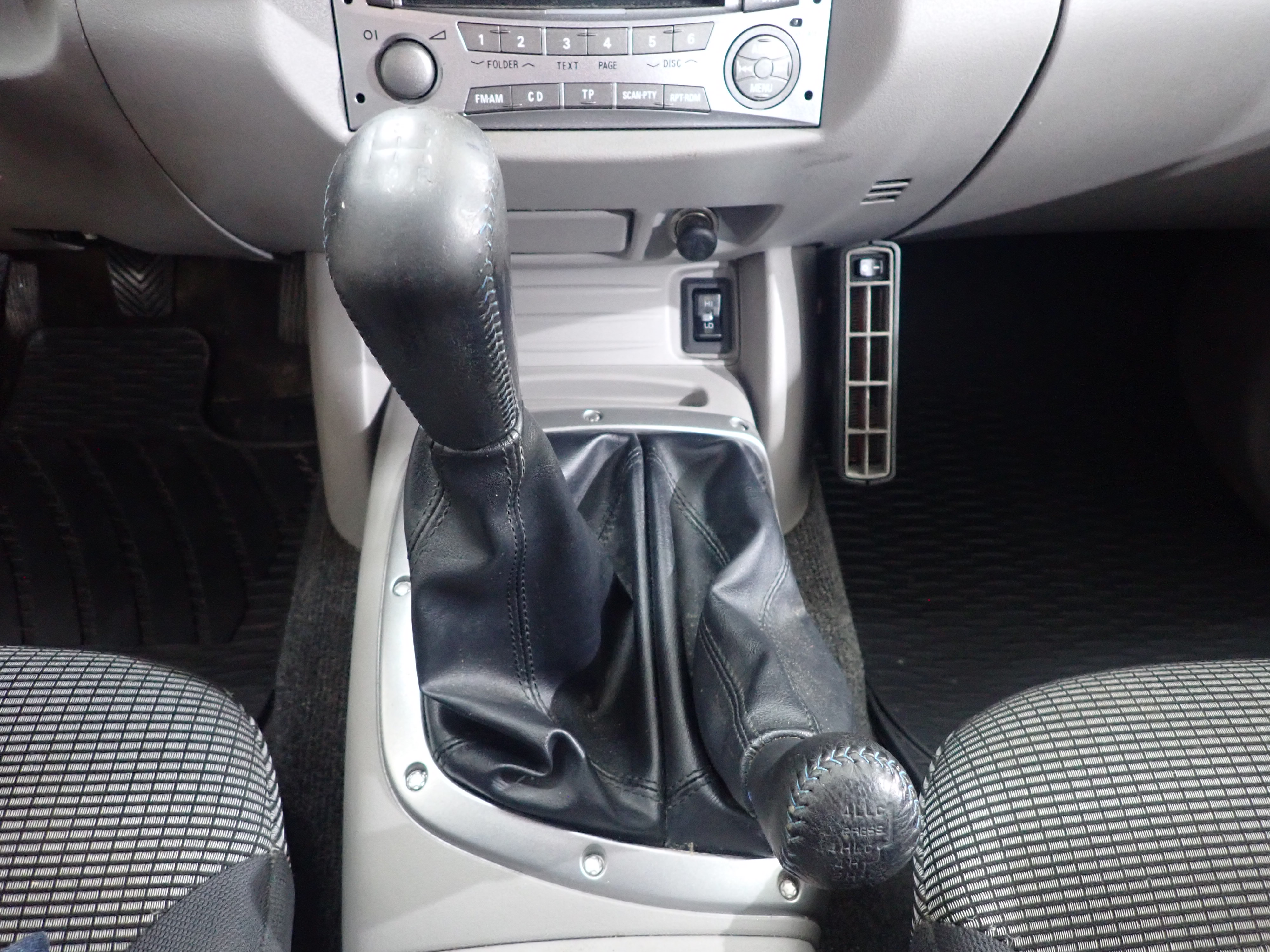 MITSUBISHI L200 2008