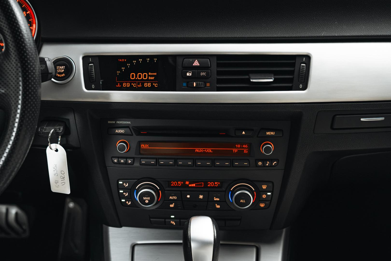 BMW 335 12