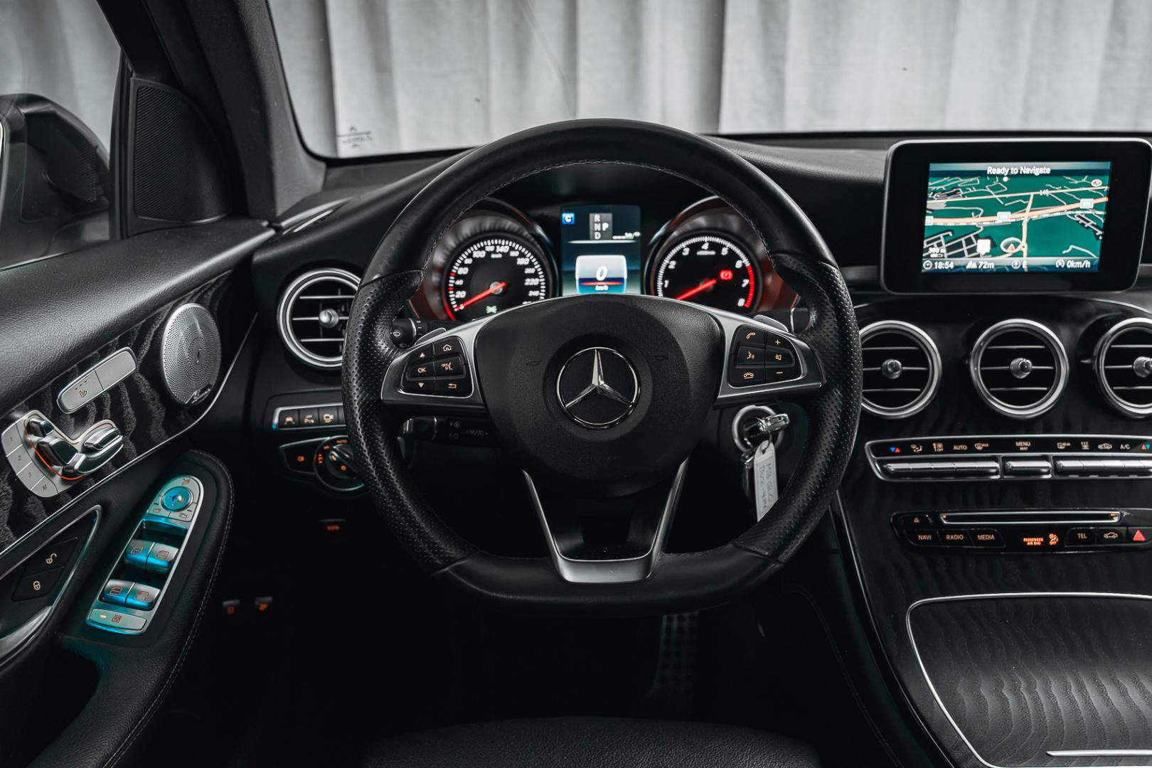 MERCEDES-BENZ GLC 11