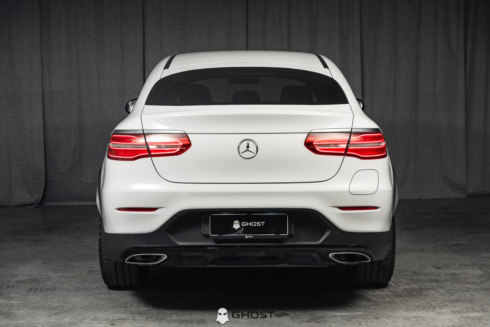 MERCEDES-BENZ GLC 8