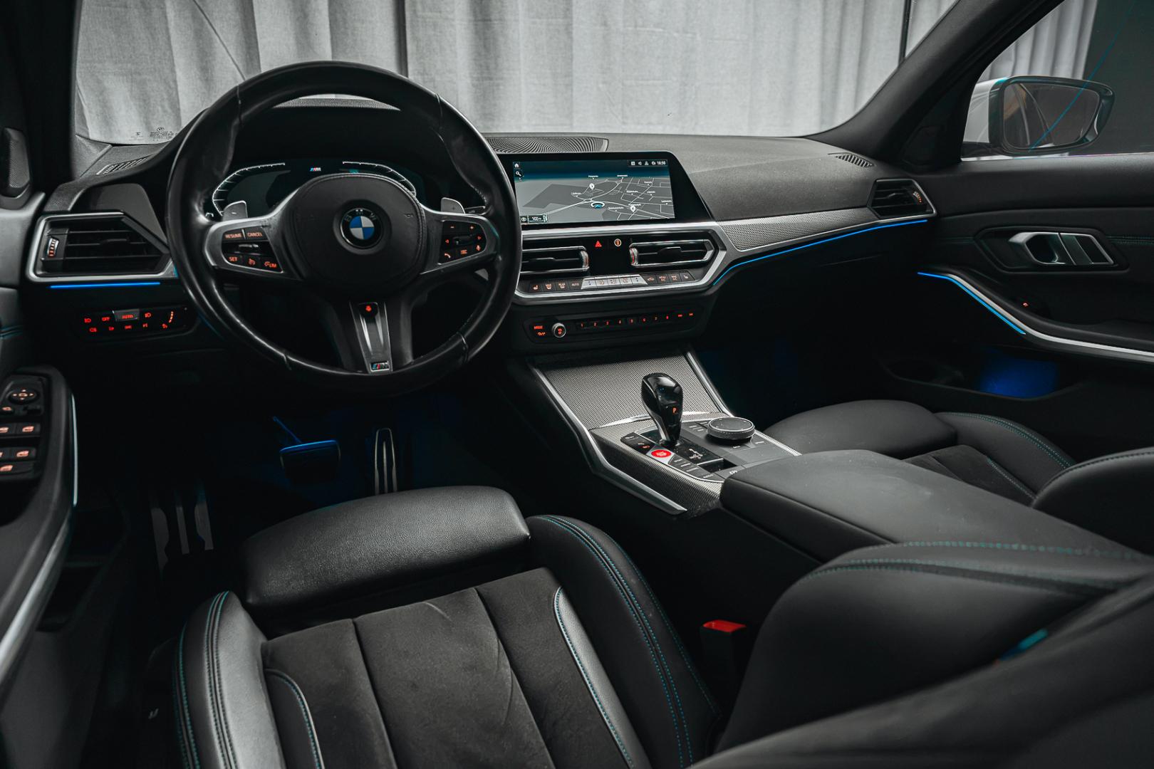 BMW 330 13