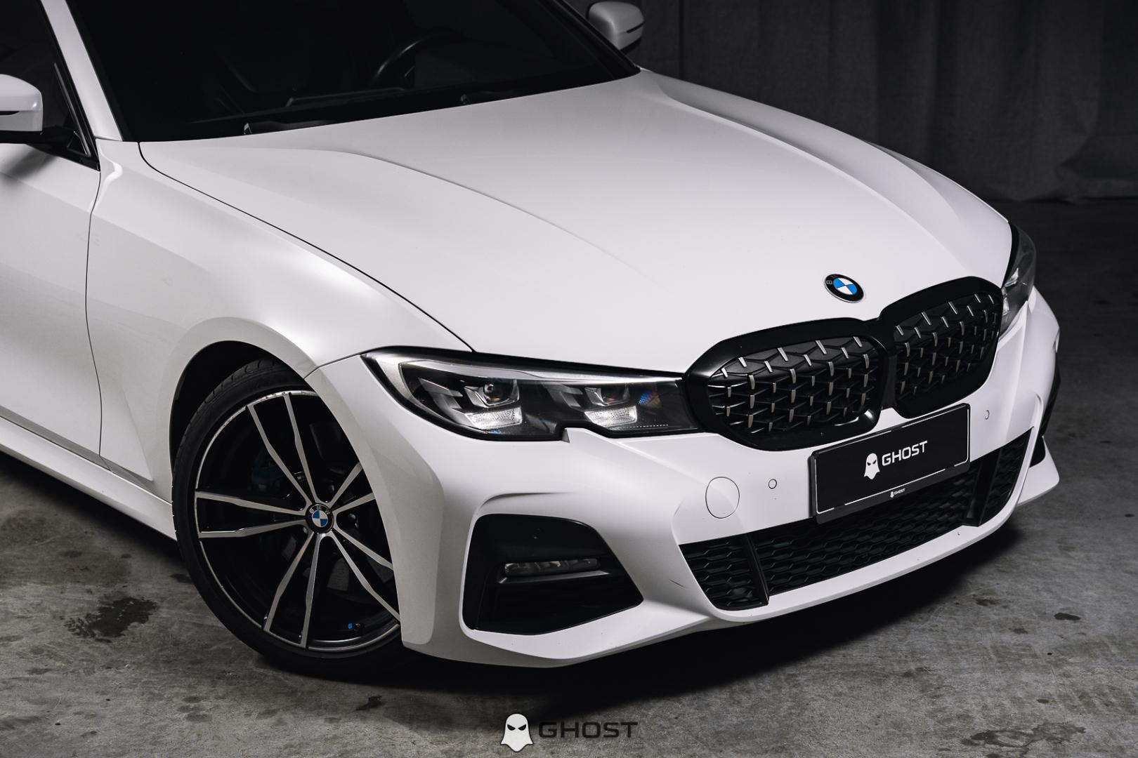 BMW 330 4