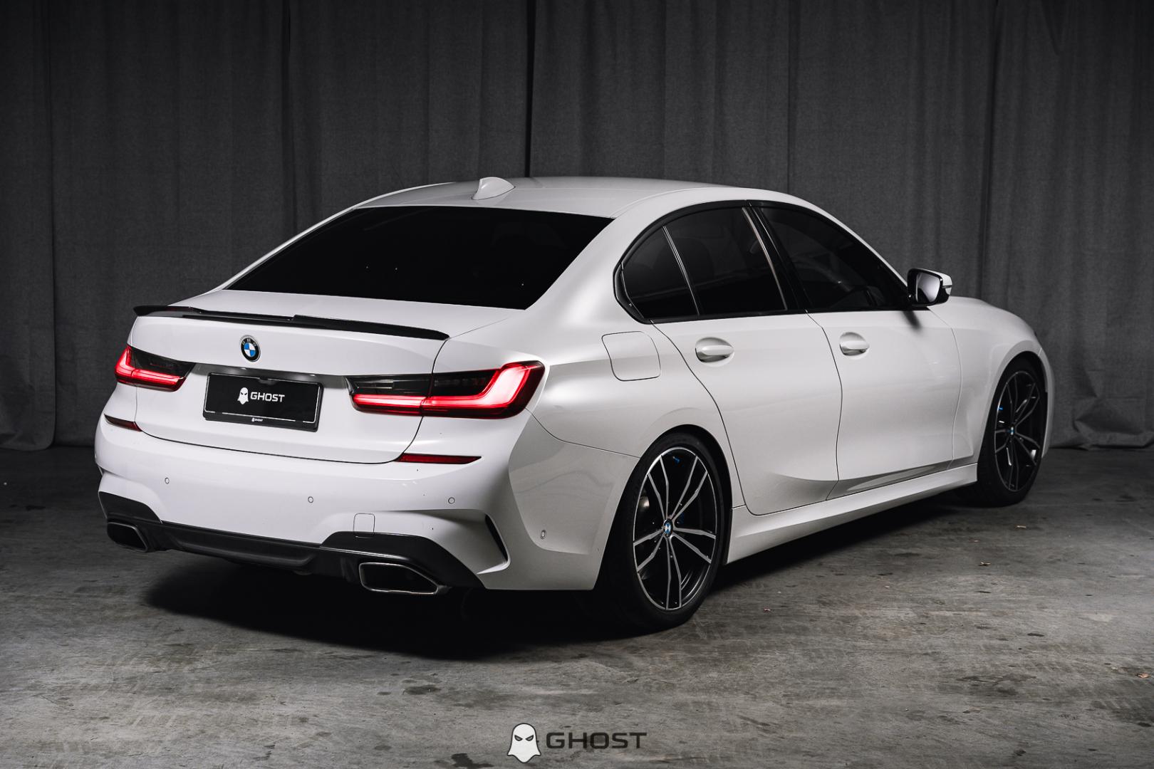 BMW 330 6